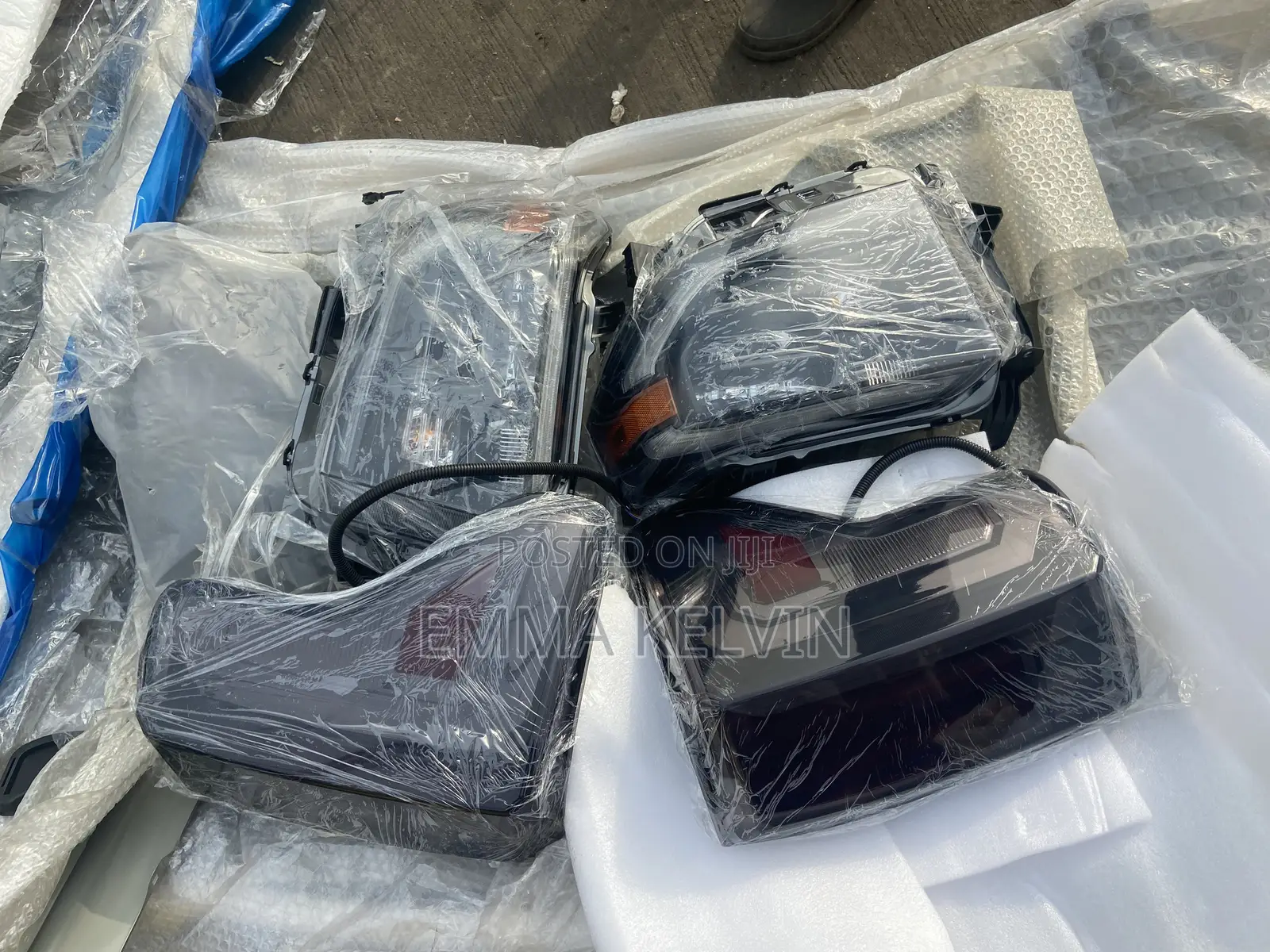 Complete Front and Back Light for Toyota Tundra 2015 /2020 Model