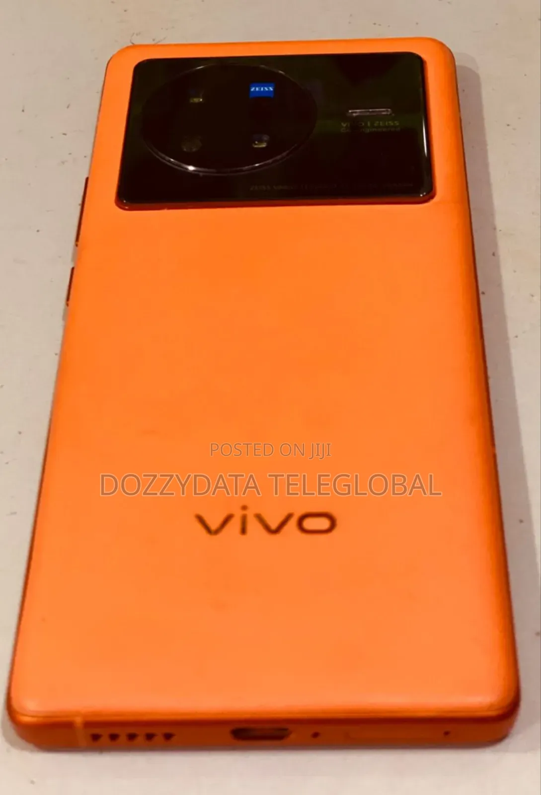 Vivo X80 256 GB Orange