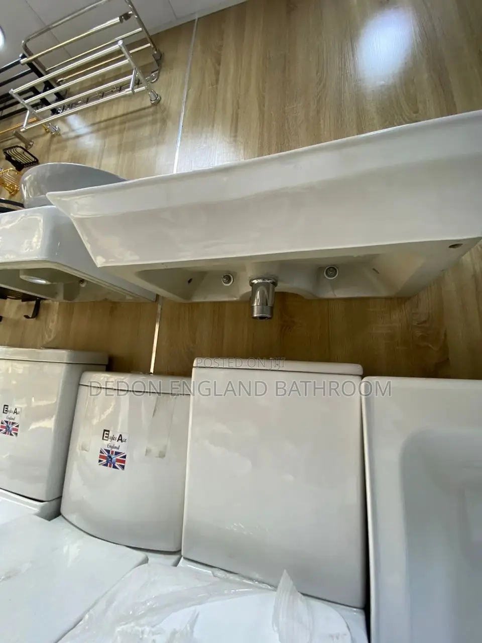 80cm Hanging Wash Hand Basin