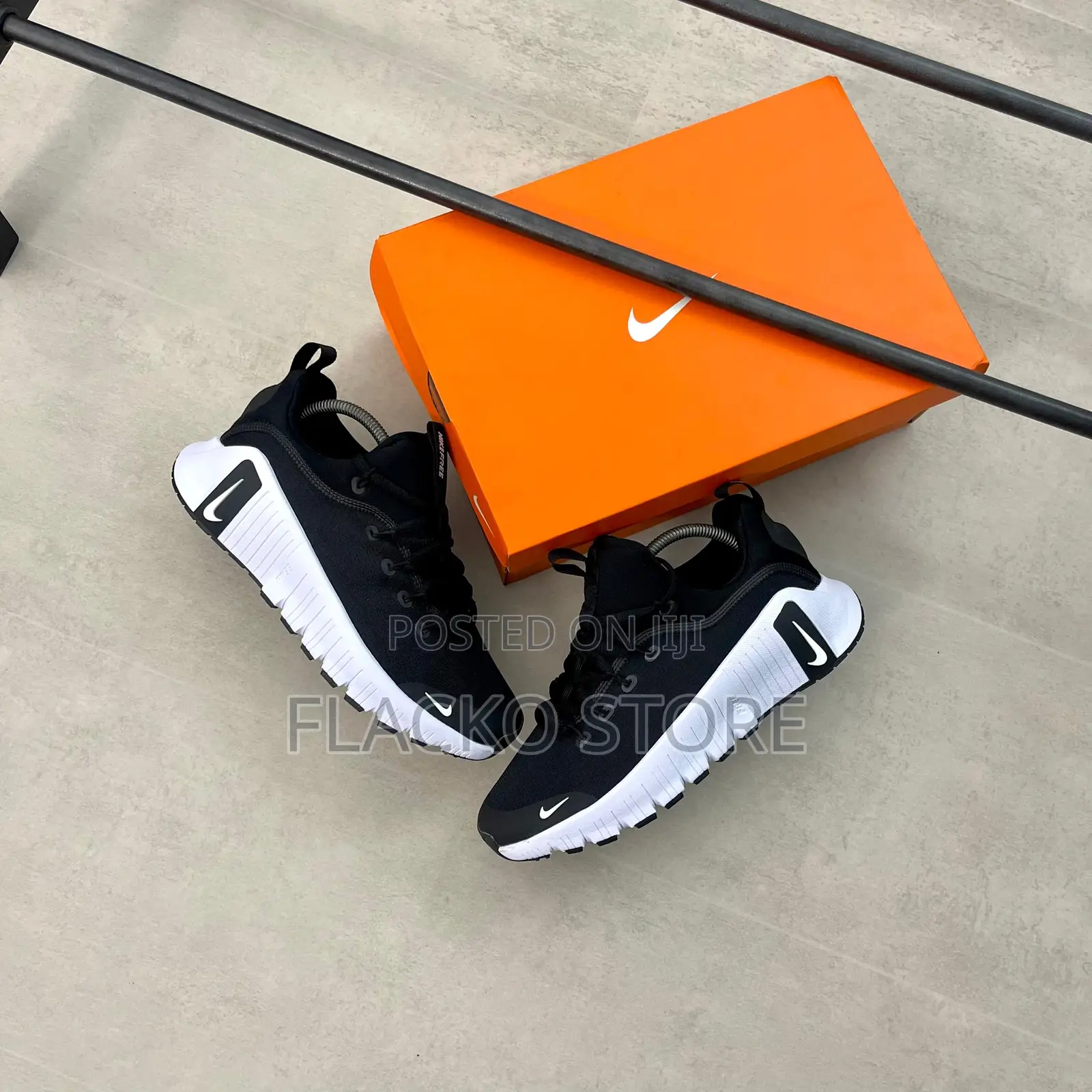 Original Nike Free Metcon 6 Sneakers