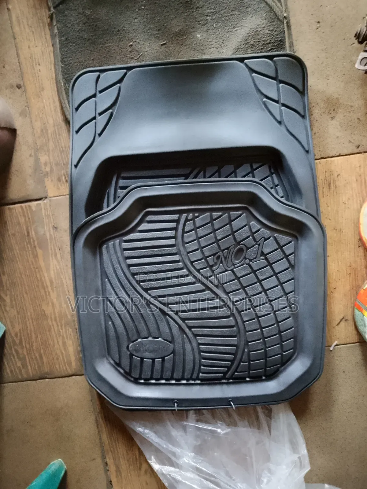 Quality Robber Foot Mat for Camry and All Kinds of Vehicle and Car's