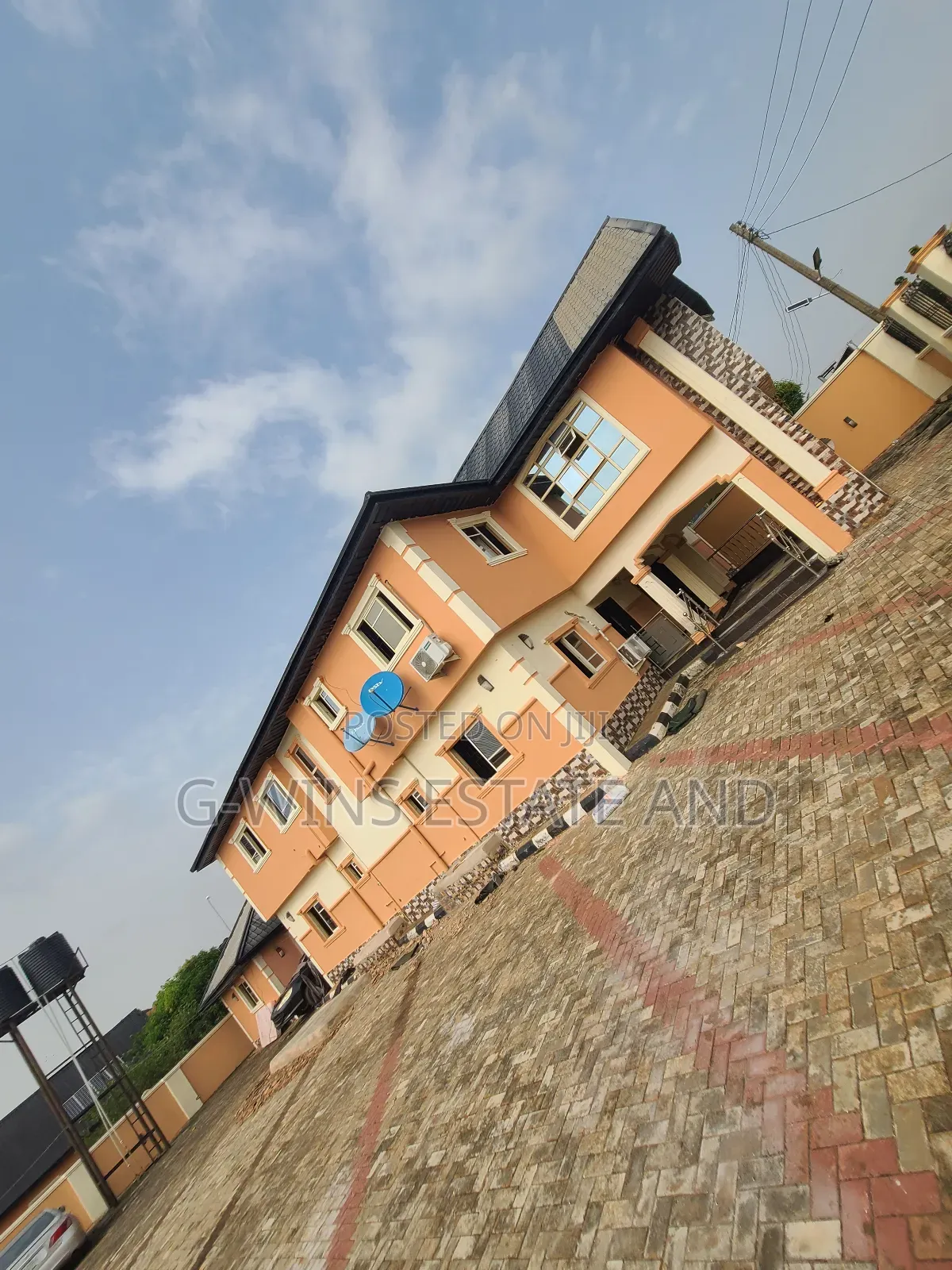 6bdrm Duplex in Ulemon Airport Road, Benin City for rent