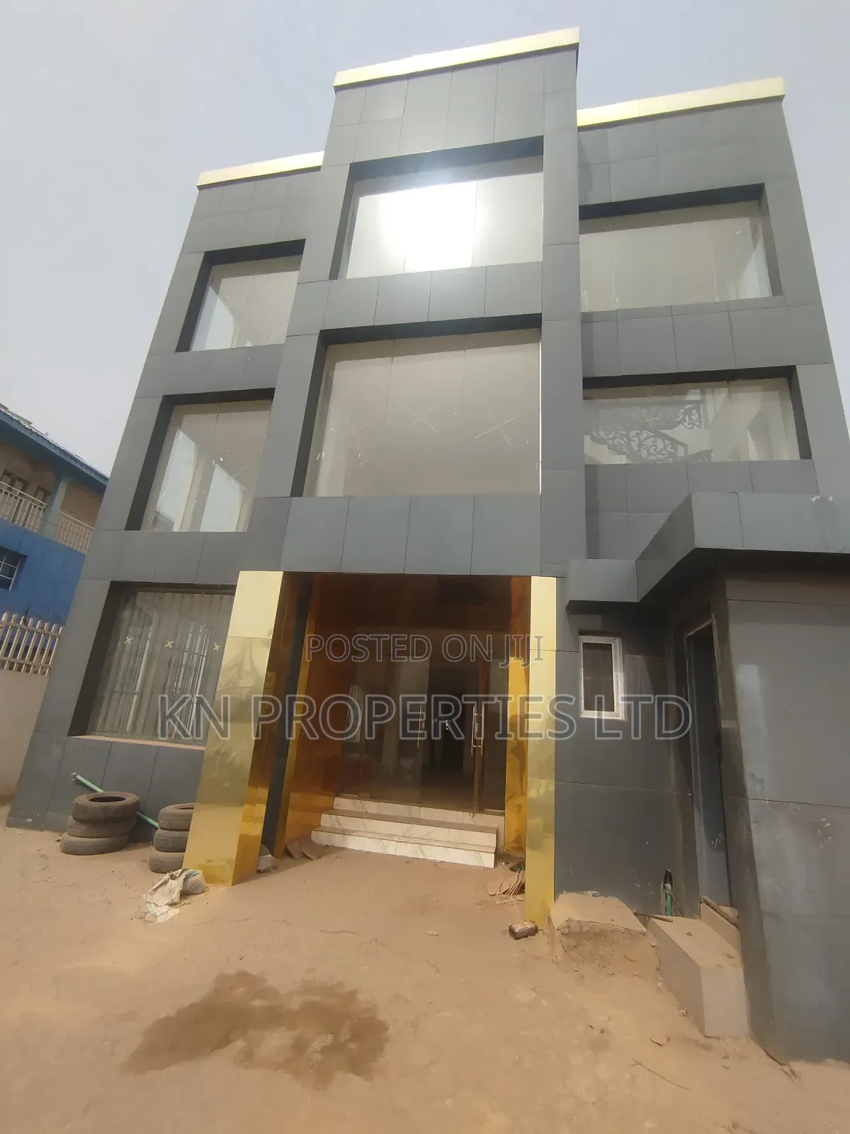For Sale 2 Storey Plaza