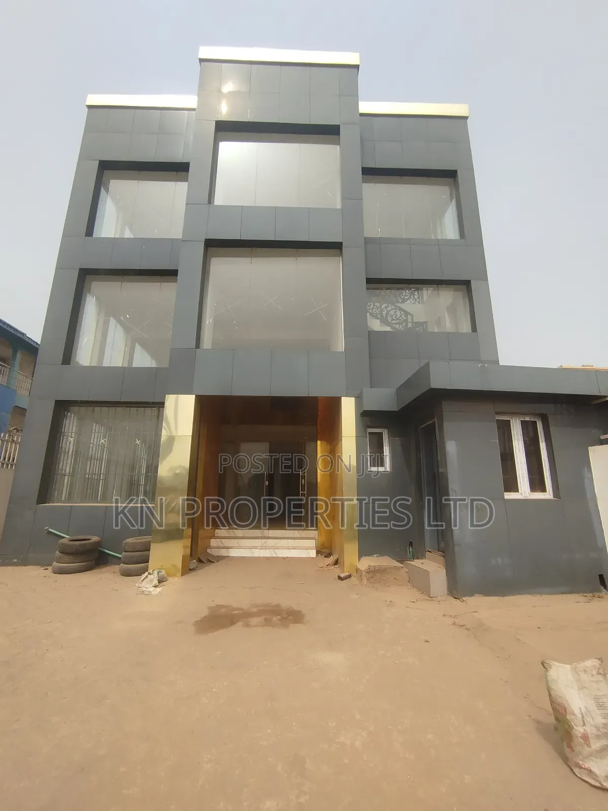 For Sale 2 Storey Plaza