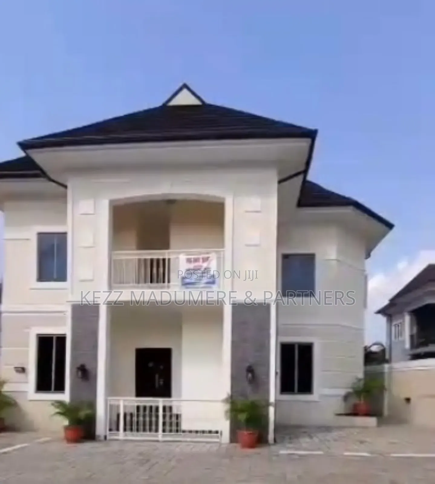 4bdrm Duplex in Eliozu Eneka Link for rent