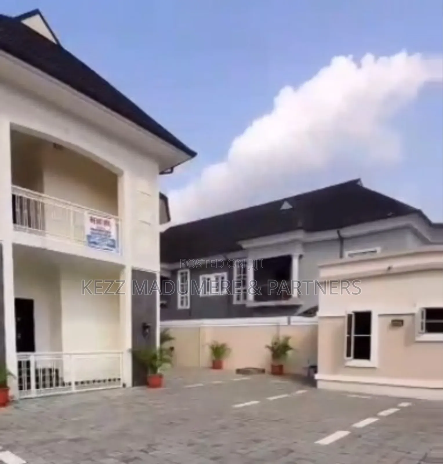4bdrm Duplex in Eliozu Eneka Link for rent