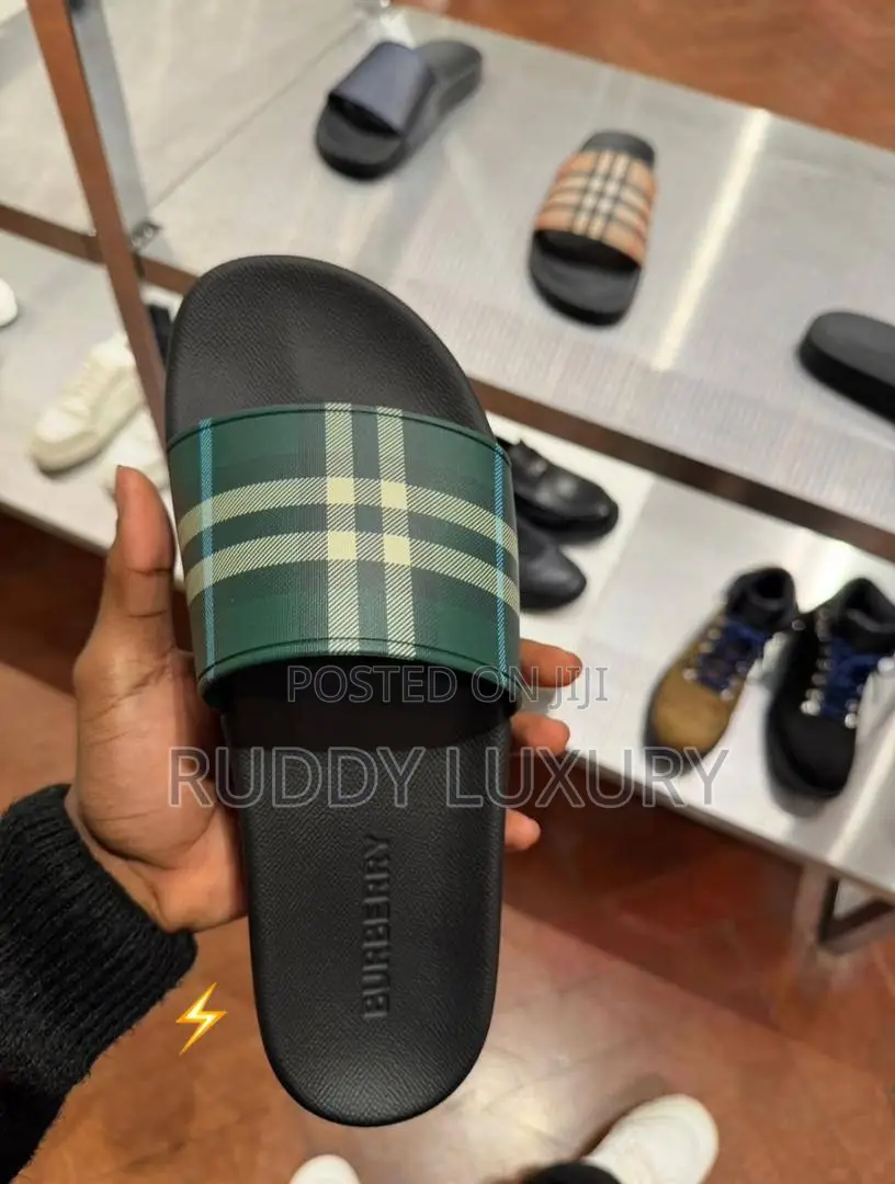 Top Quality Burberry Check Slide Slippers | Unisex Designer Slides