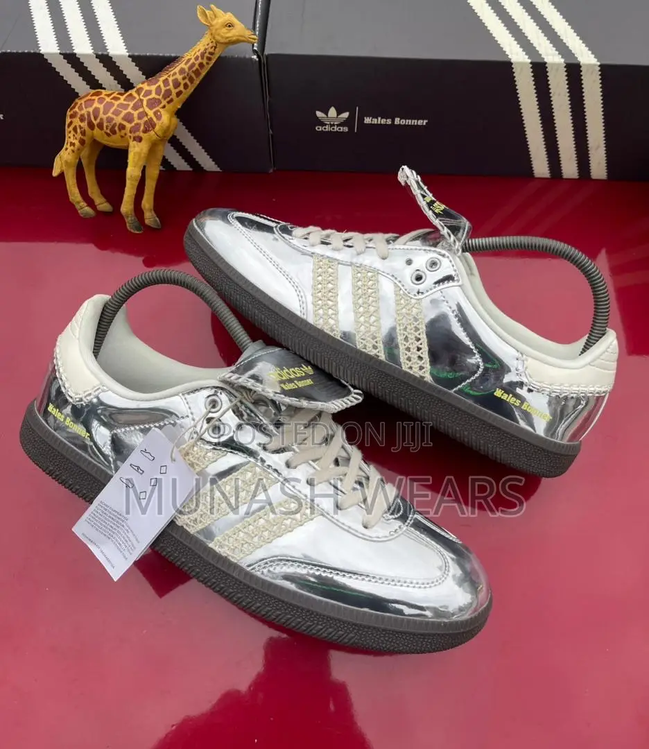 Addidas Classic Sneakers 40-46 Available