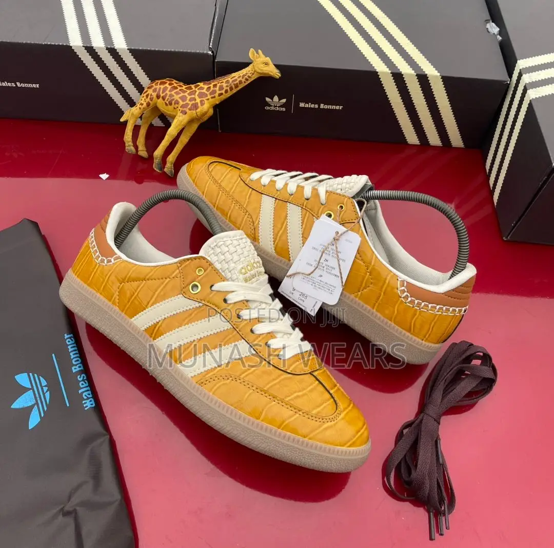 Addidas Classic Sneakers 40-46 Available