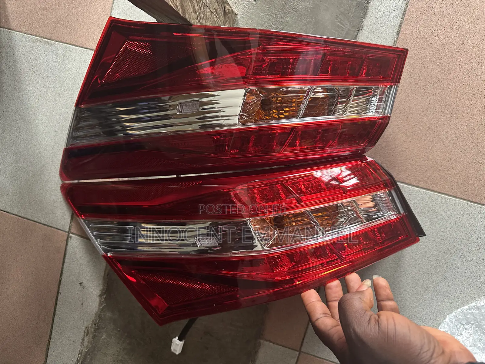 Back Light For Toyota Avalon 2013/2015