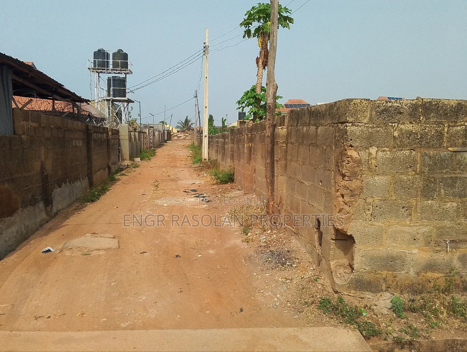 For Sale 4 Plots of Land