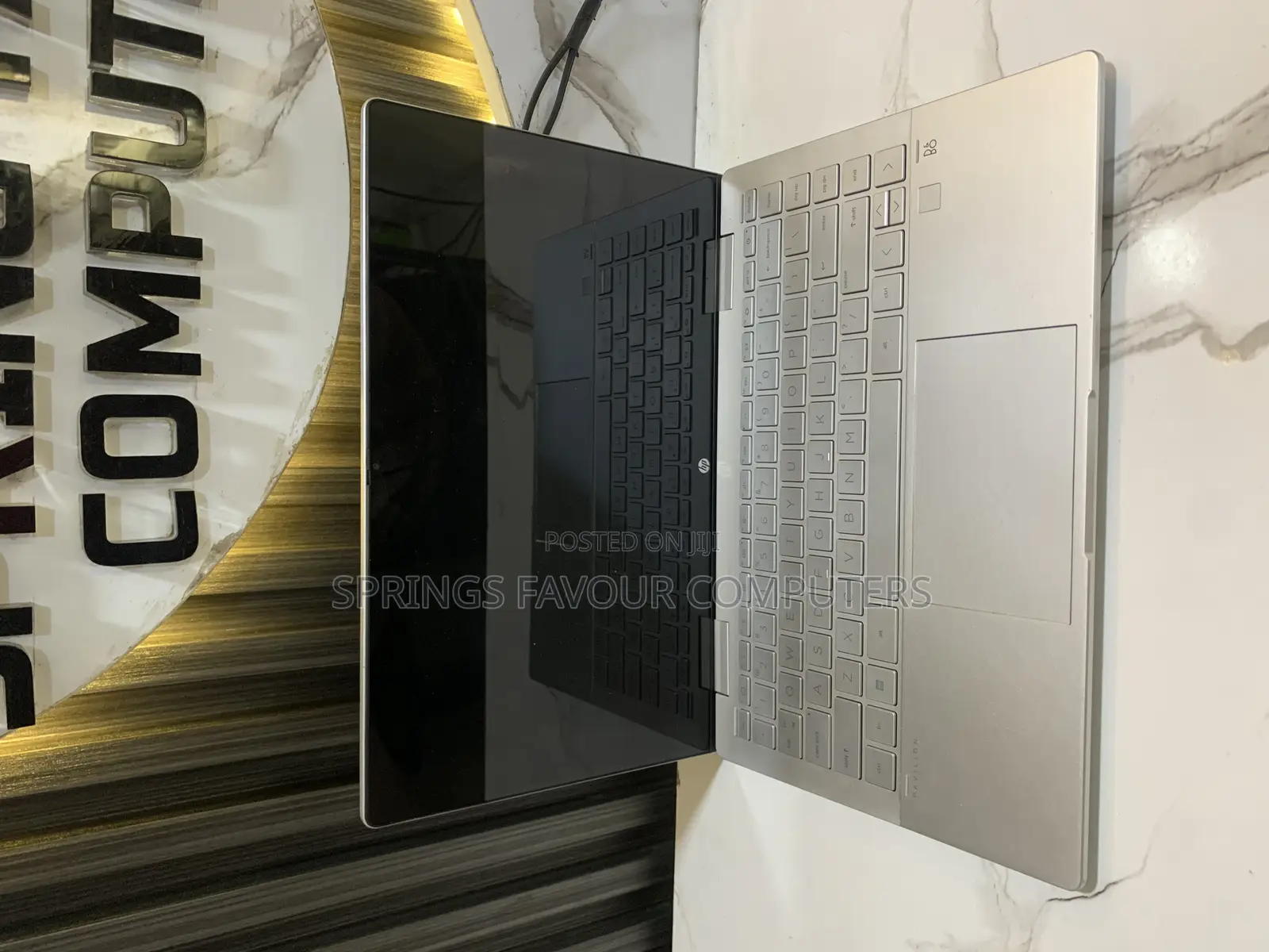 Laptop HP Pavilion 14 X360 2-in-1 8GB Intel Core I5 SSD 512GB