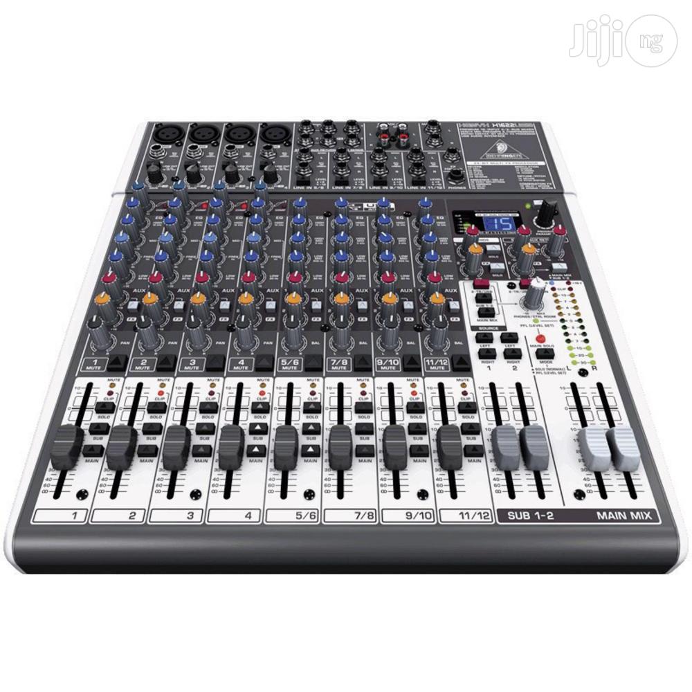 Behringer Xenyx 1622 Usb (10 Channel Mixer)