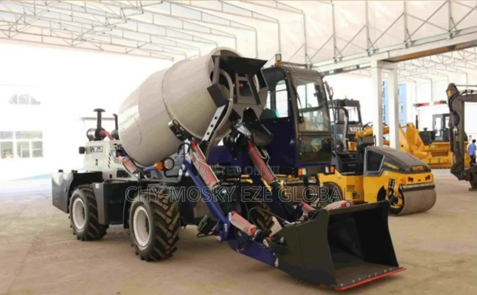 Selfload Concrete Mixing Truck (2.5 Cubic)
