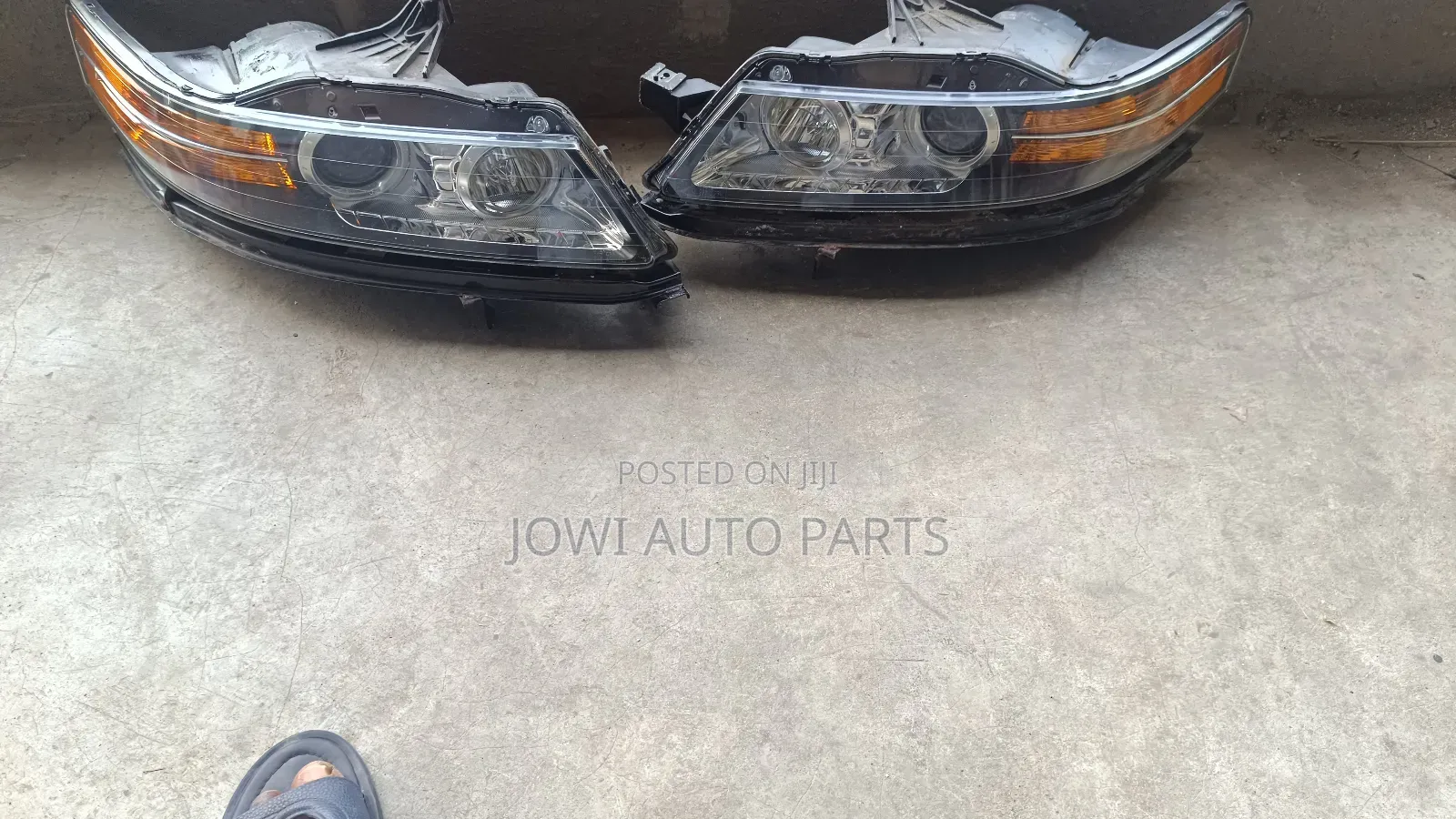 2005-2008 Headlight Acura Tl