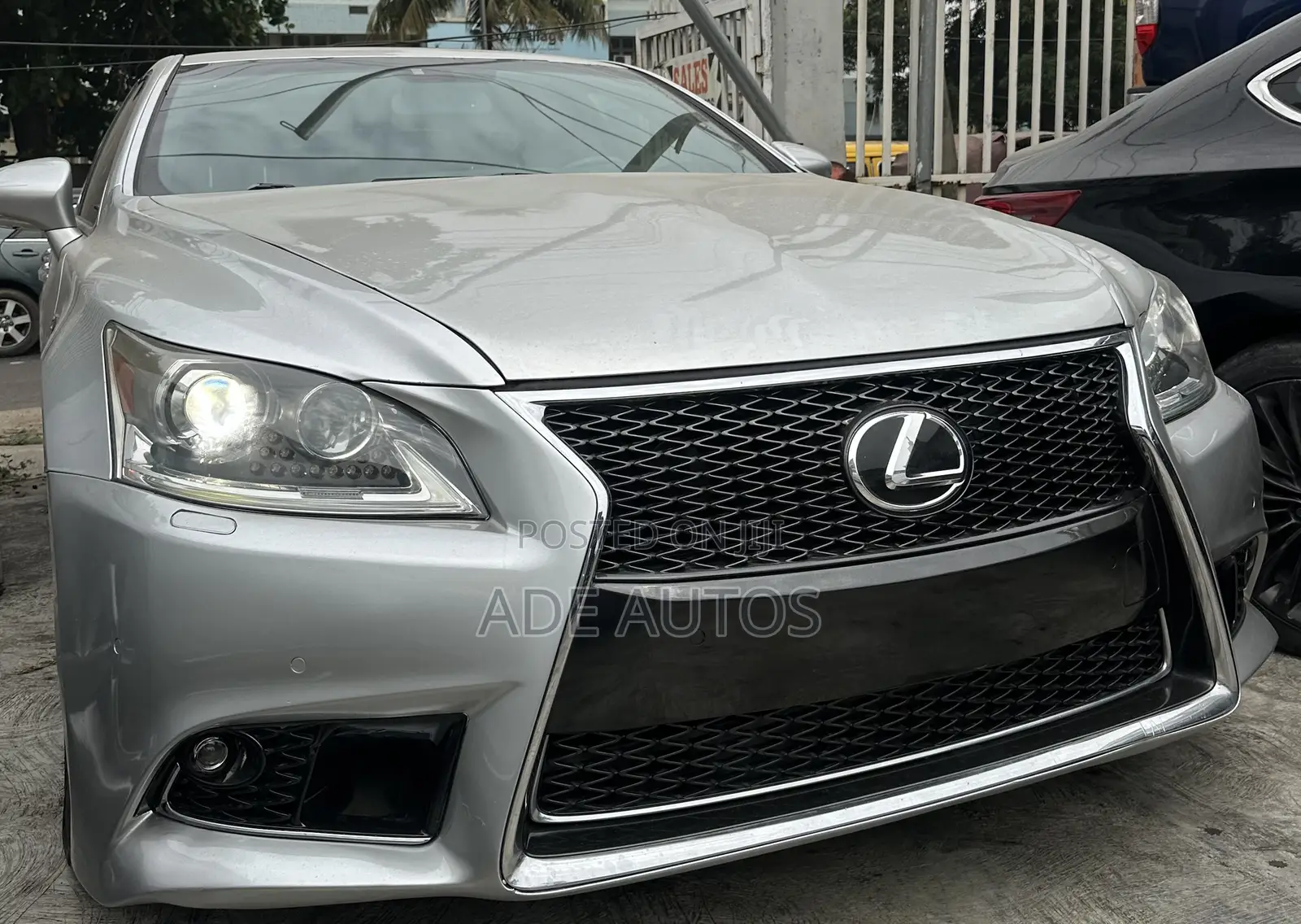 Lexus LS 460 AWD 2013 Silver