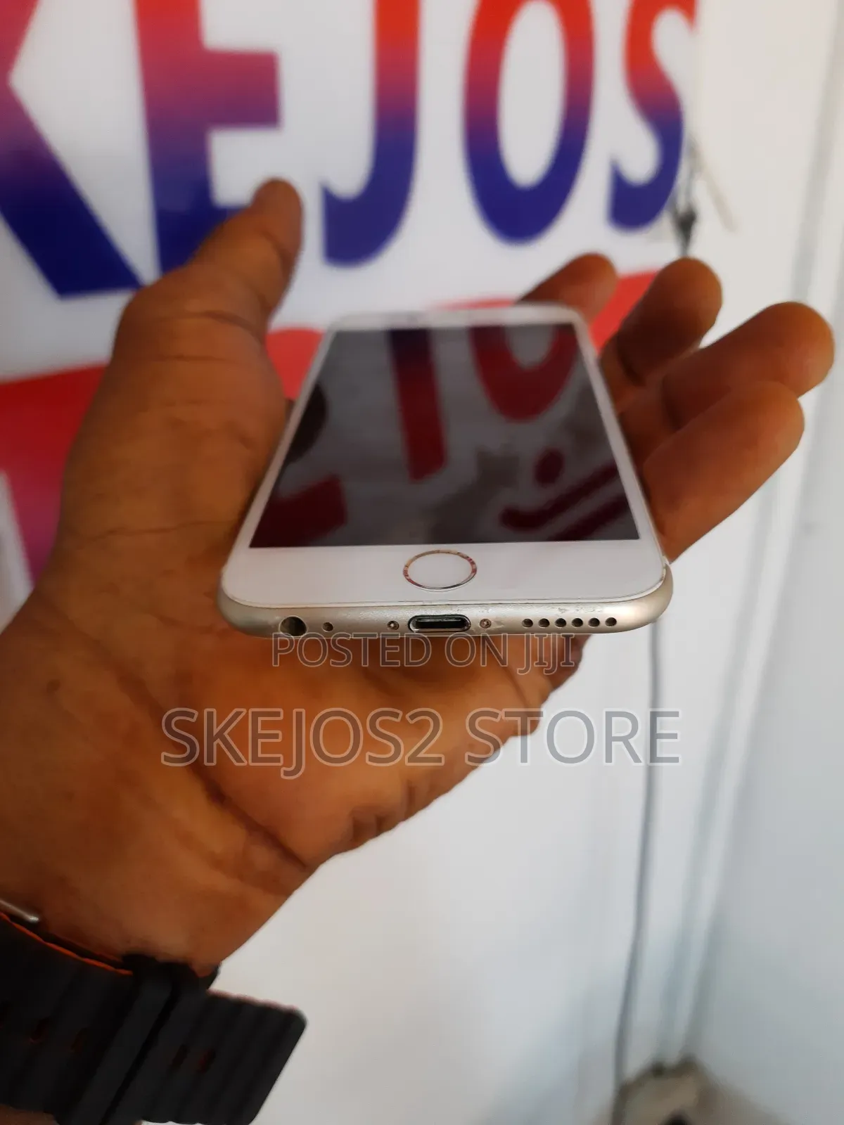 Apple iPhone 6s 64 GB Gold