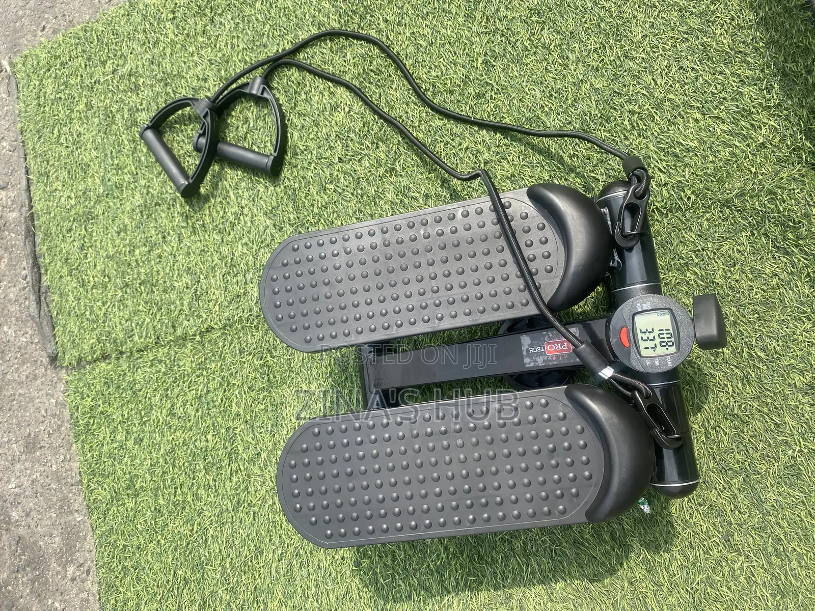 Brand New Mini Stepper With Rope