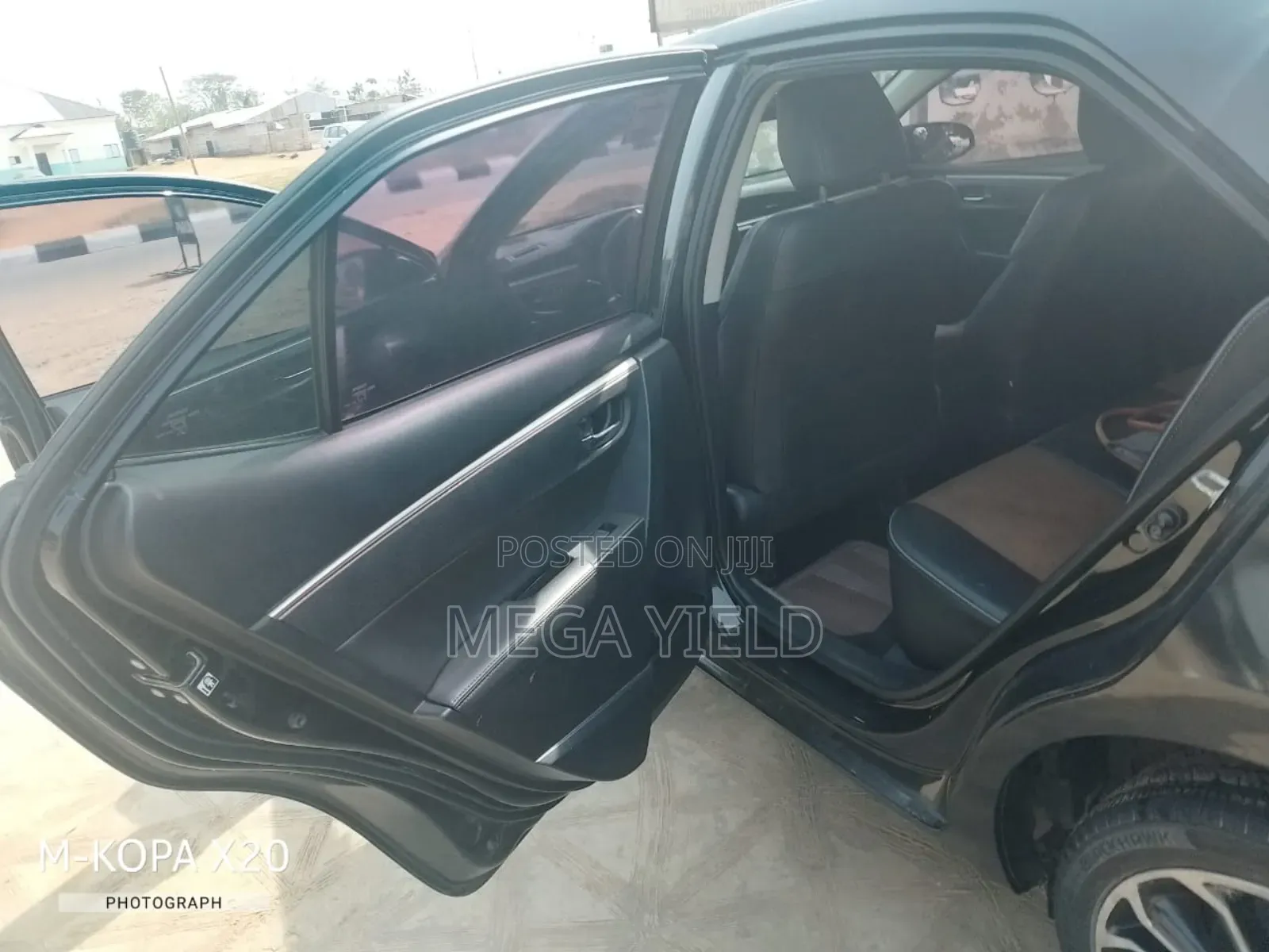 Toyota Corolla S 4dr Sedan (1.8L 4cyl CVT) 2015 Black