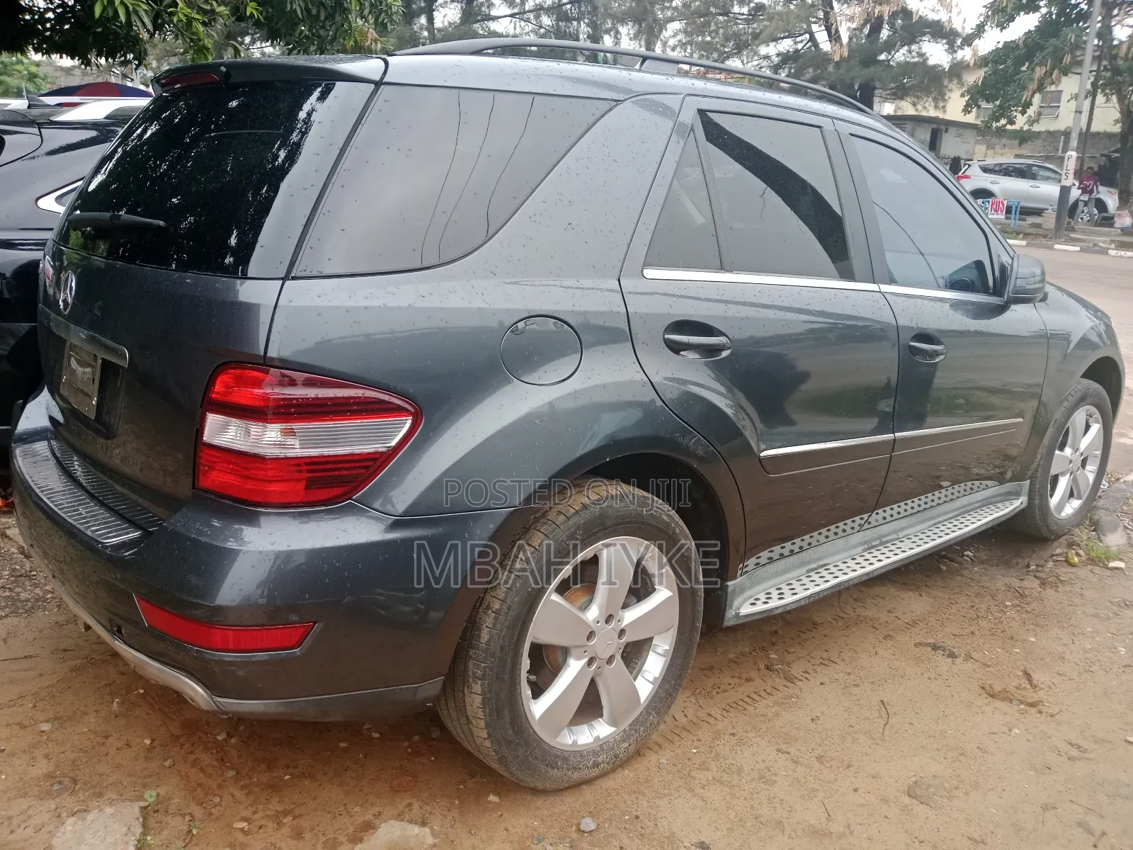 Mercedes-Benz M Class ML 350 4Matic 2011 Gray