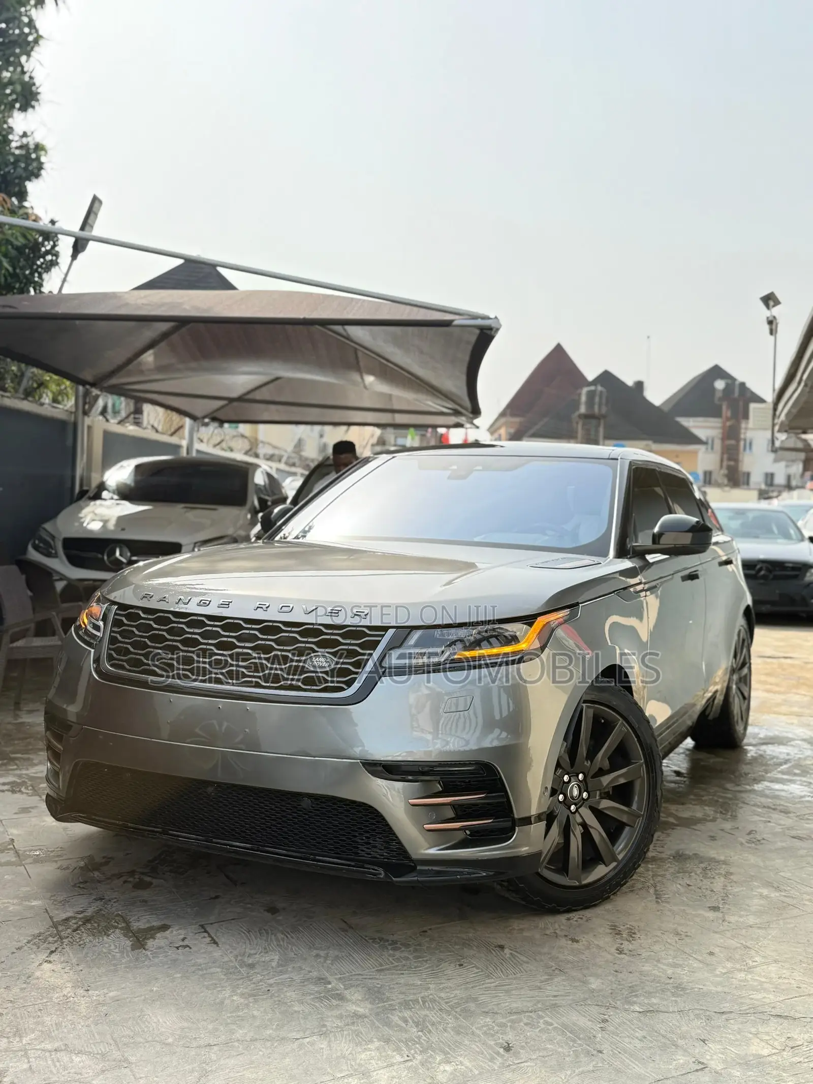 Land Rover Range Rover Velar P380 HSE R-Dynamic 4x4 2019 Gold