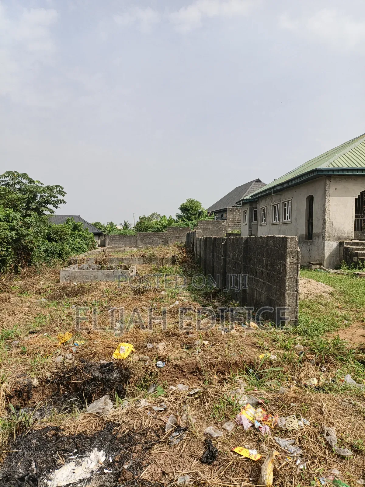 Complete Half Plot of Land at Parkview Estate Off Ijede Road Ikorodu.