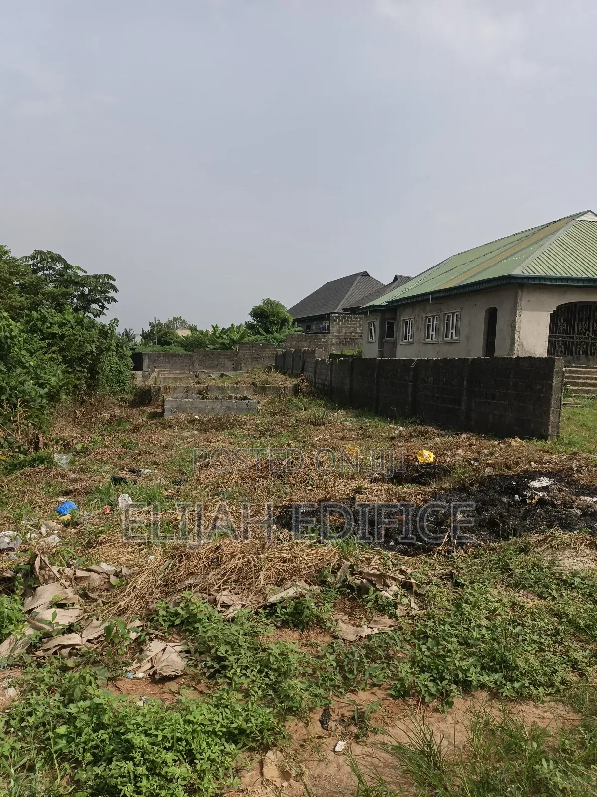 Complete Half Plot of Land at Parkview Estate Off Ijede Road Ikorodu.