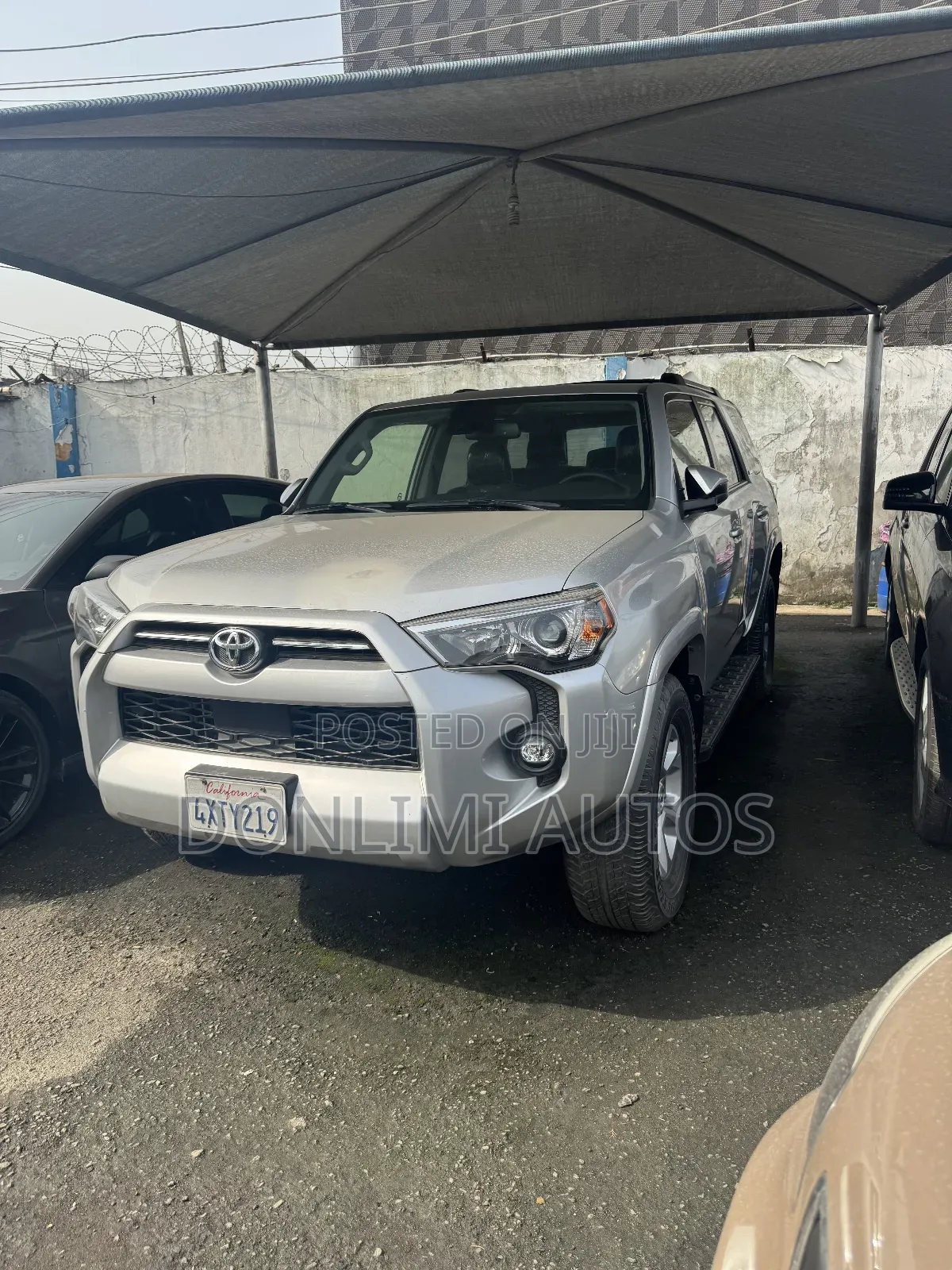 Toyota 4-Runner Limited 2022 Silver