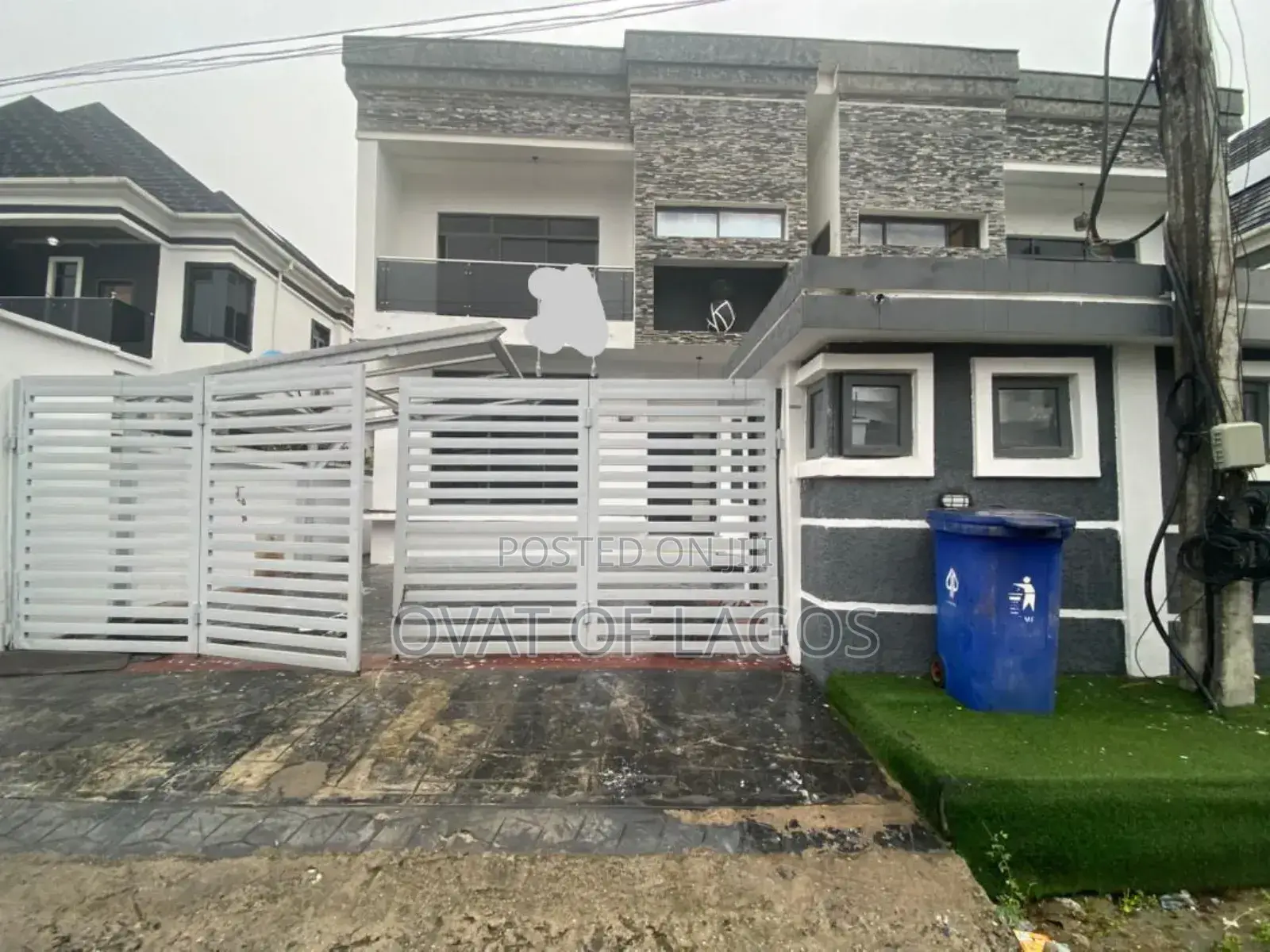 4bdrm Duplex in Ikota Villa Estate, Lekki for sale