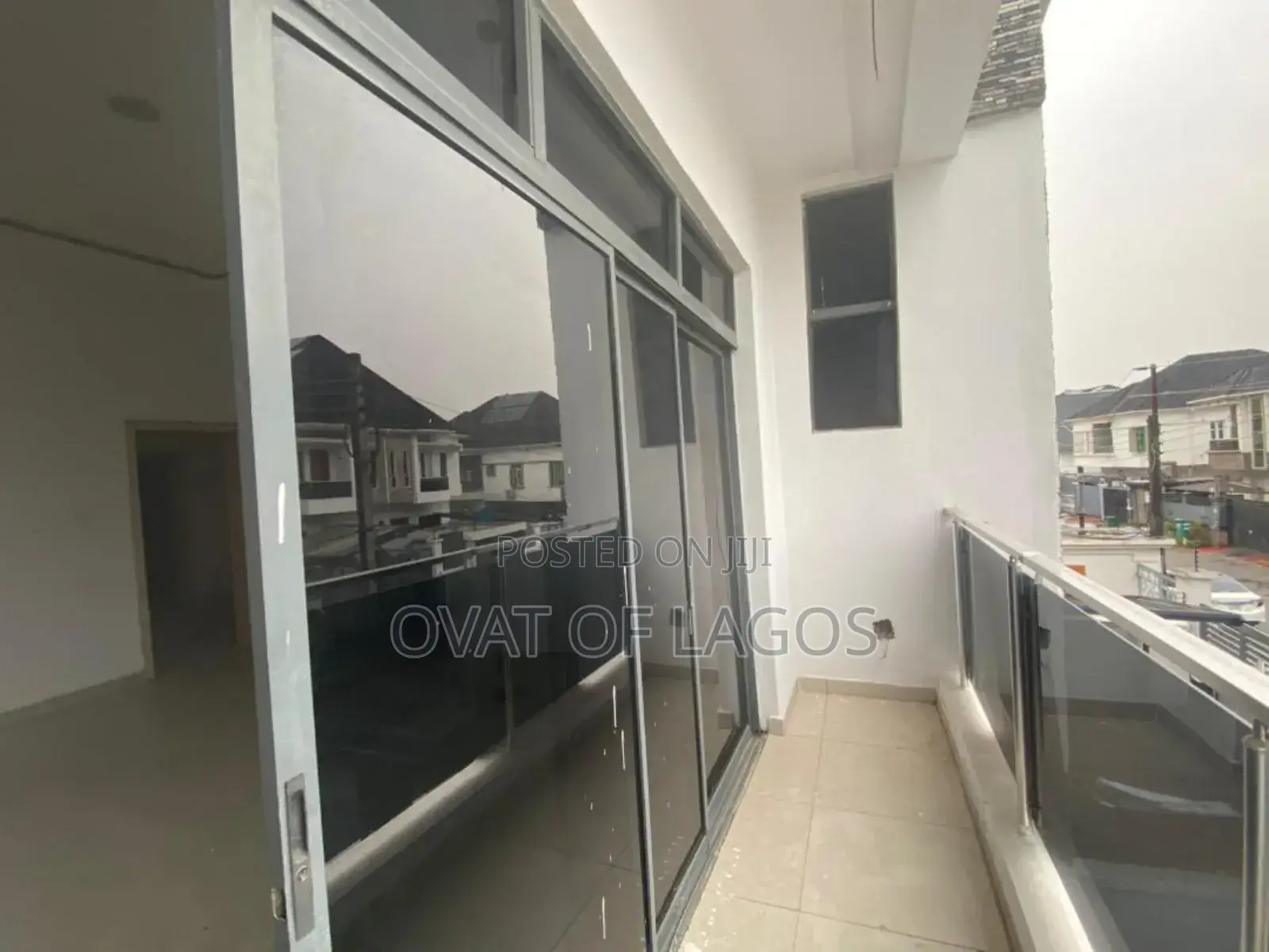 4bdrm Duplex in Ikota Villa Estate, Lekki for sale