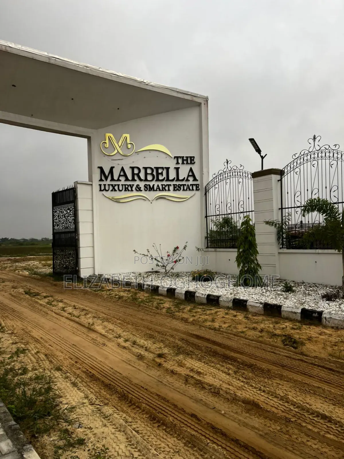 Buy and Build Mixed Use Land Along Lekki-Epe Expressway, Bogije