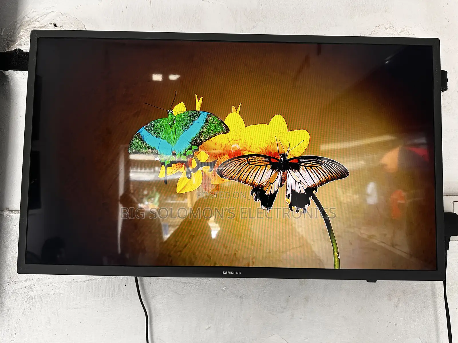 Samsung 32 Inch Full Smart Tv