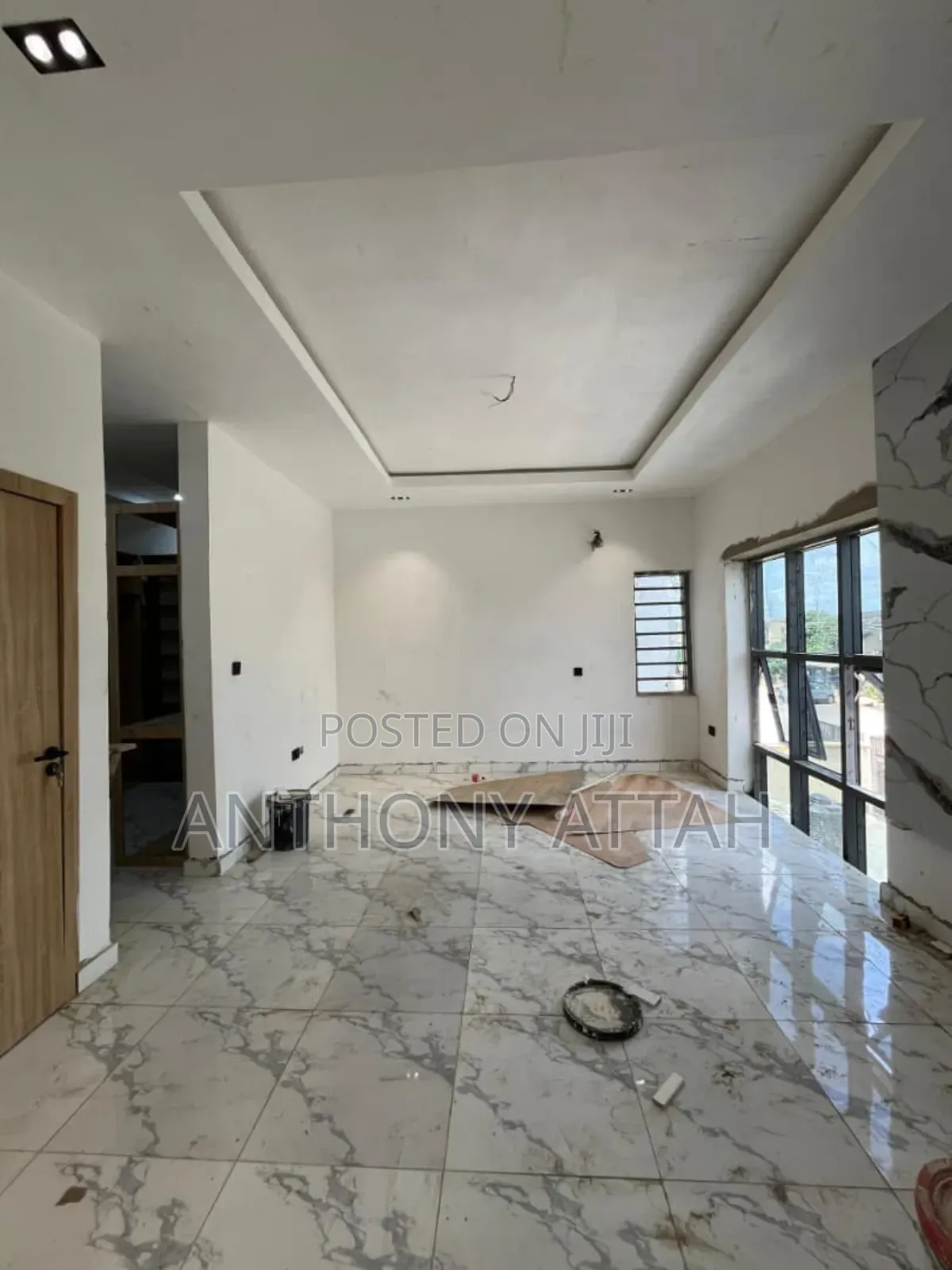 Furnished 4bdrm House in Surulere for sale