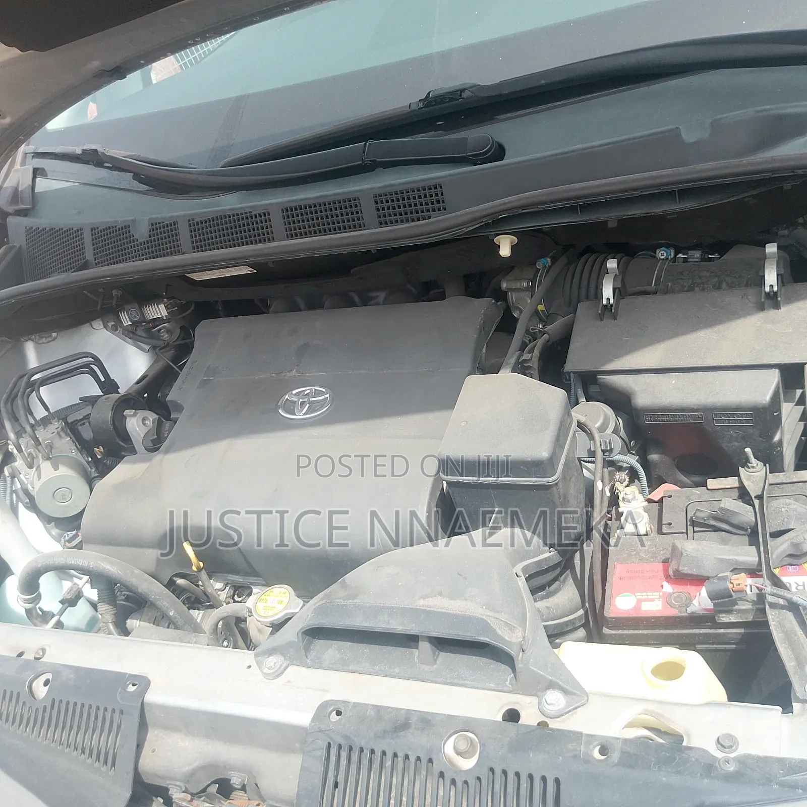Toyota Sienna XLE FWD 8-Passenger 2013 Gray