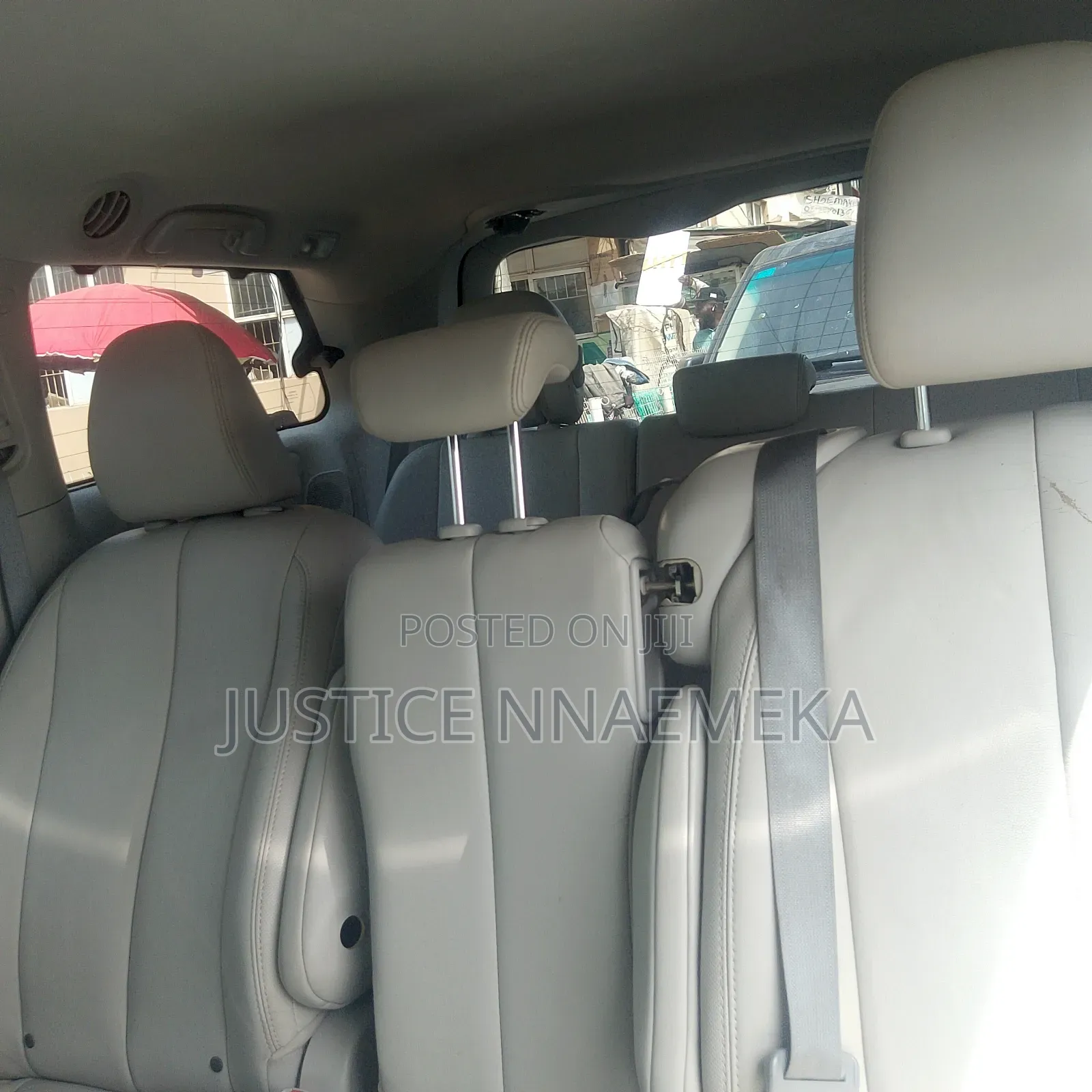 Toyota Sienna XLE FWD 8-Passenger 2013 Gray