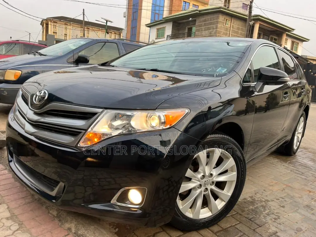 Toyota Venza XLE AWD 2013 Black