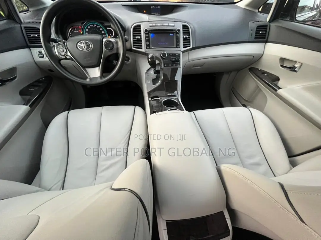 Toyota Venza XLE AWD 2013 Black