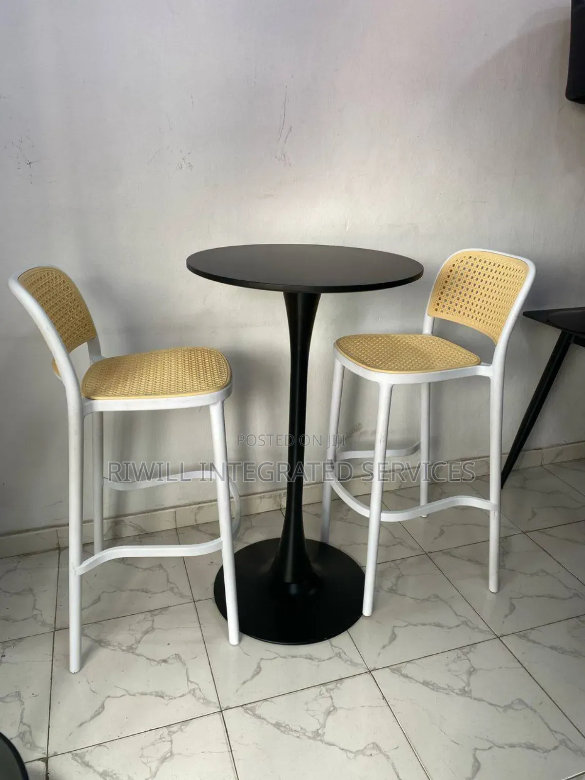 Bar Stool Table and Chairs