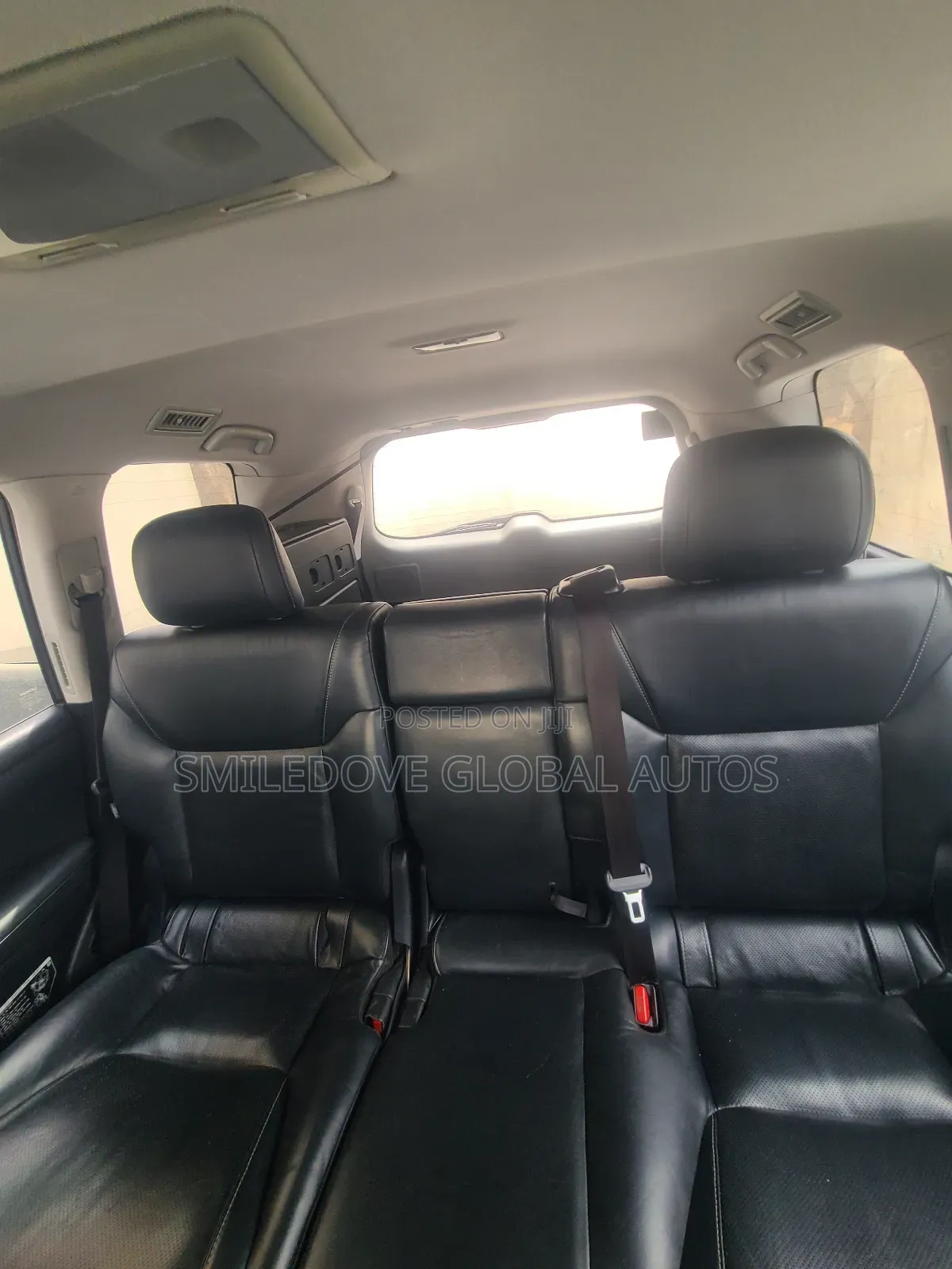 Lexus LX 570 AWD 2013 Gray