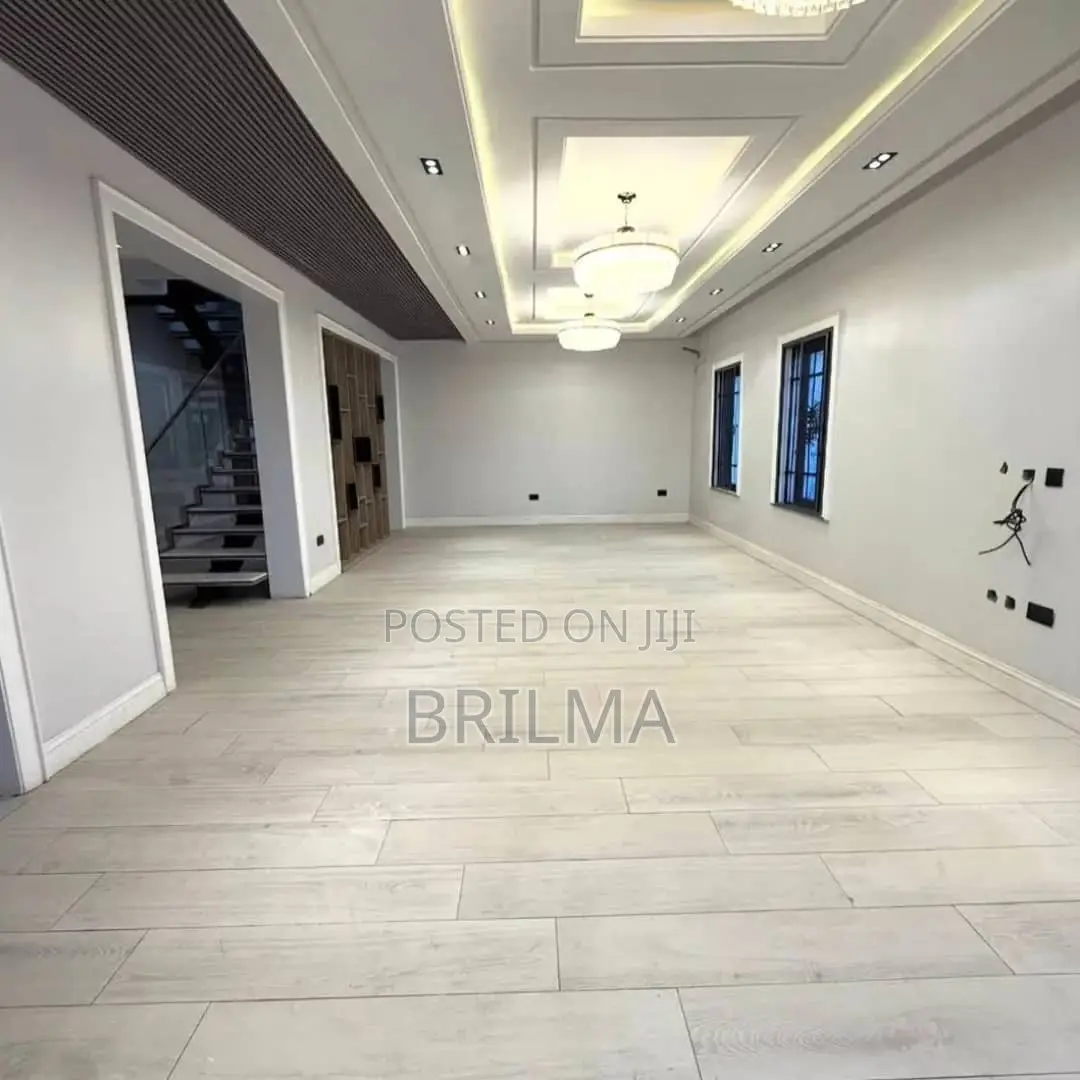 4bdrm Duplex in Lugbe District for sale
