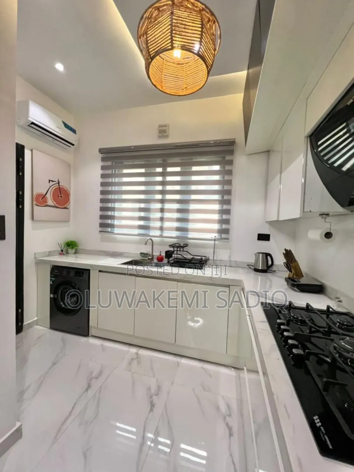 Furnished 2bdrm Apartment in Lekki Phase1 for rent
