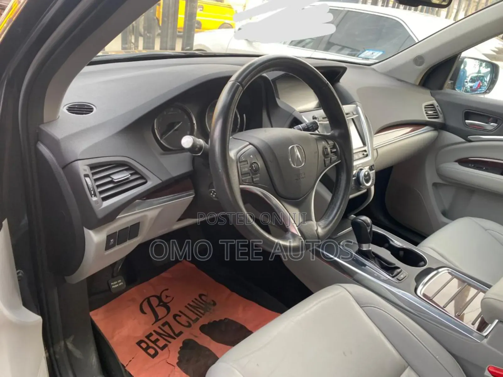 Acura MDX Advance and Entertainment Packages 4dr SUV (3.5L 6cyl 6A)