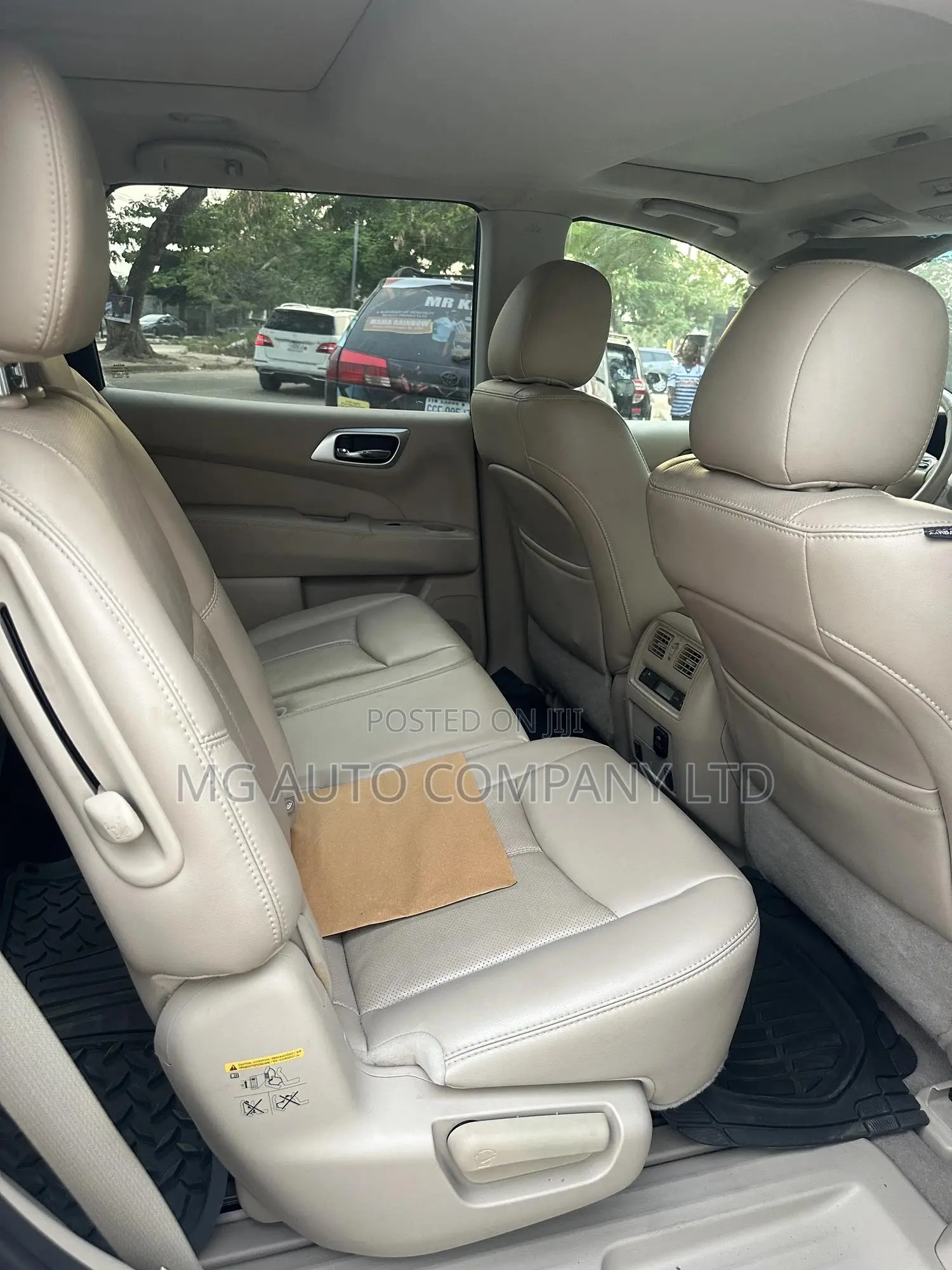Nissan Pathfinder Platinum 4dr SUV 4WD (3.5L 6cyl CVT) 2015 Blue