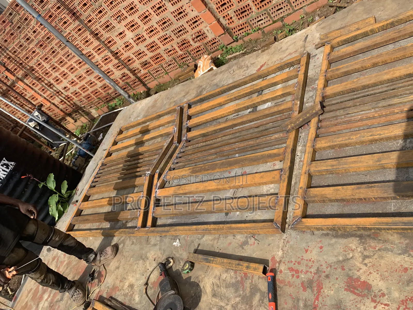 Metal Works,Laser-cuts, Cnc Designs ,Staircase,Gates,