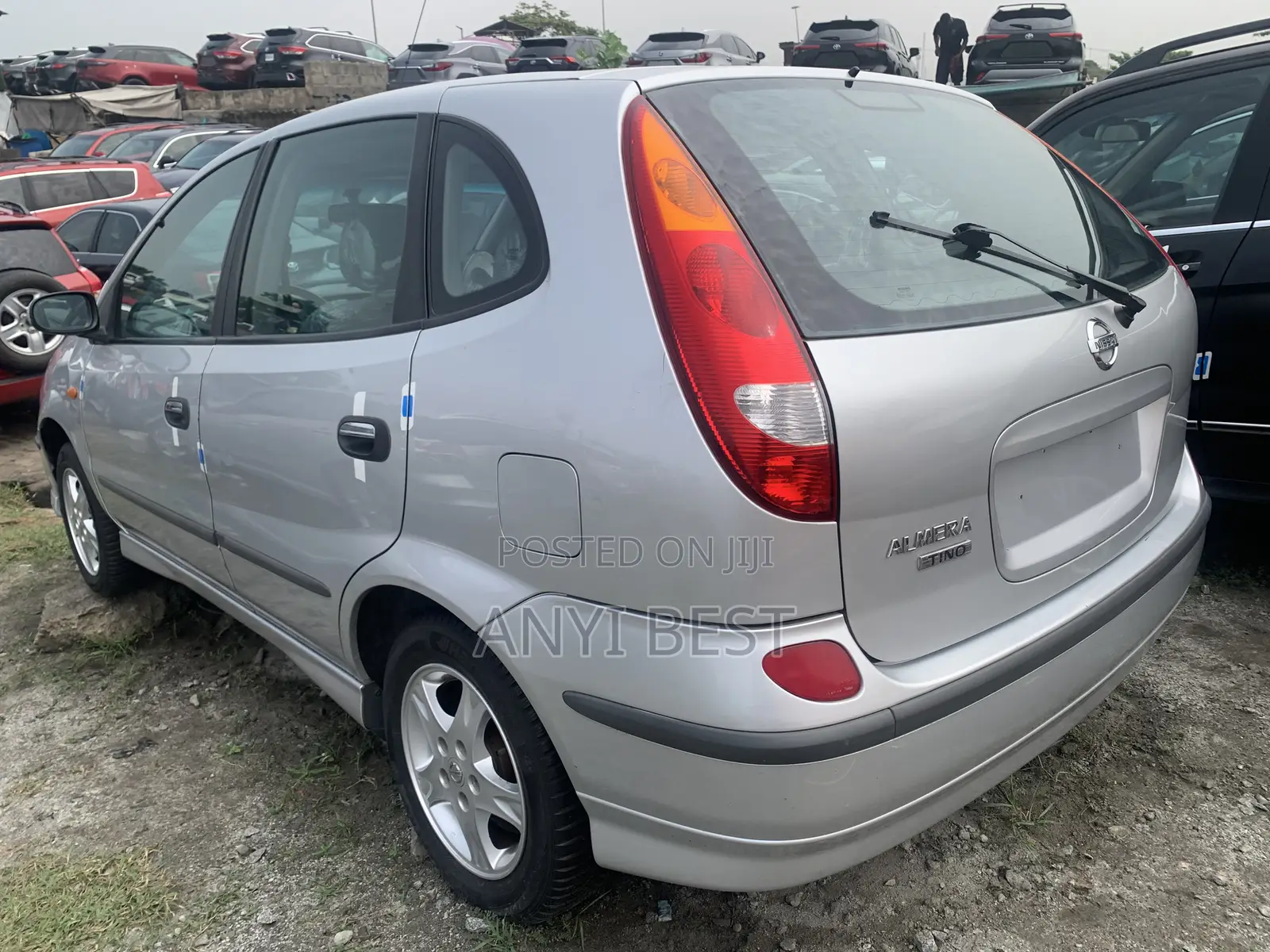 Nissan Almera Tino 2004 Silver