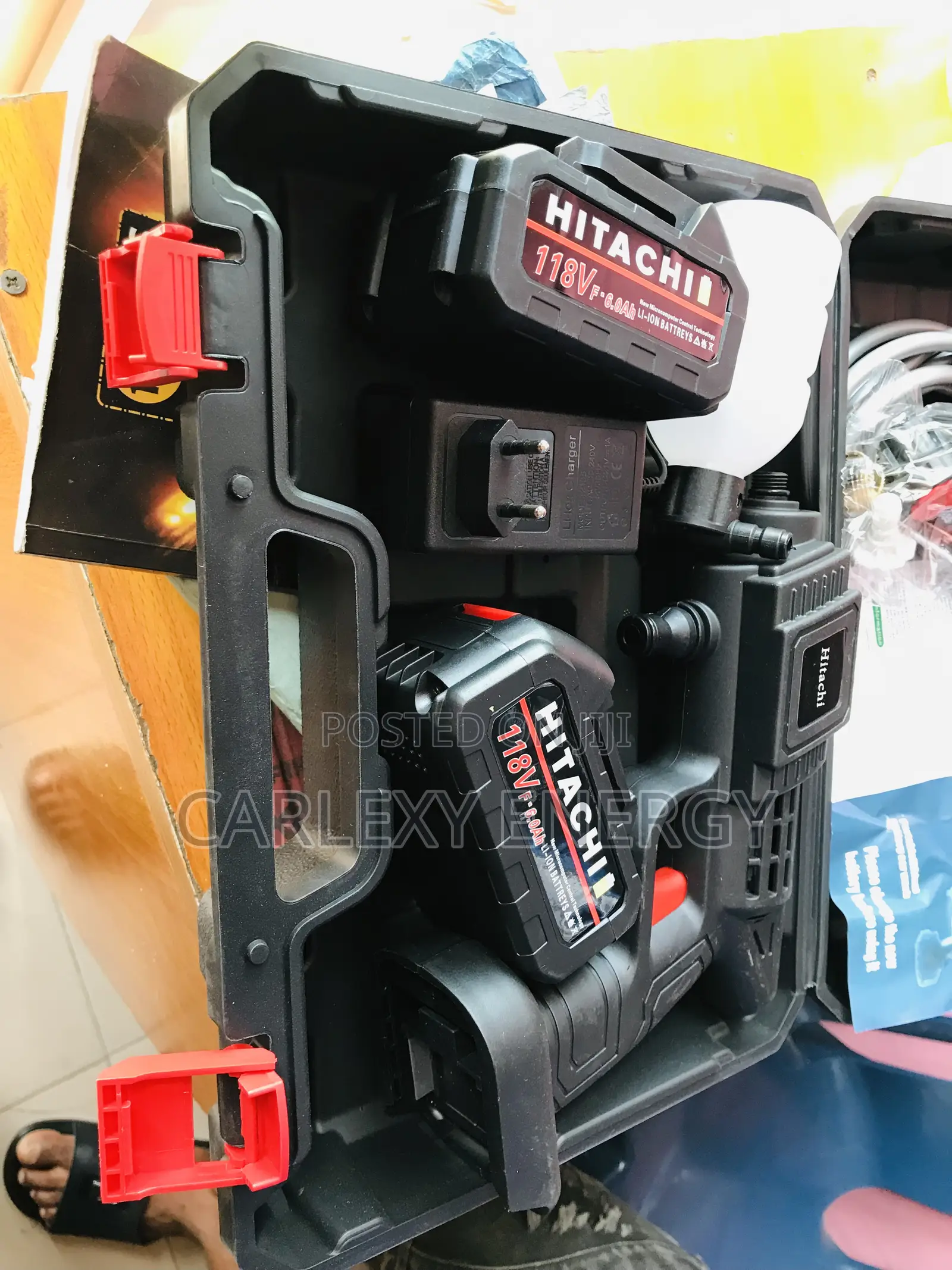 Rechargeable Pressure Pump for Car Wash and Garden Functions