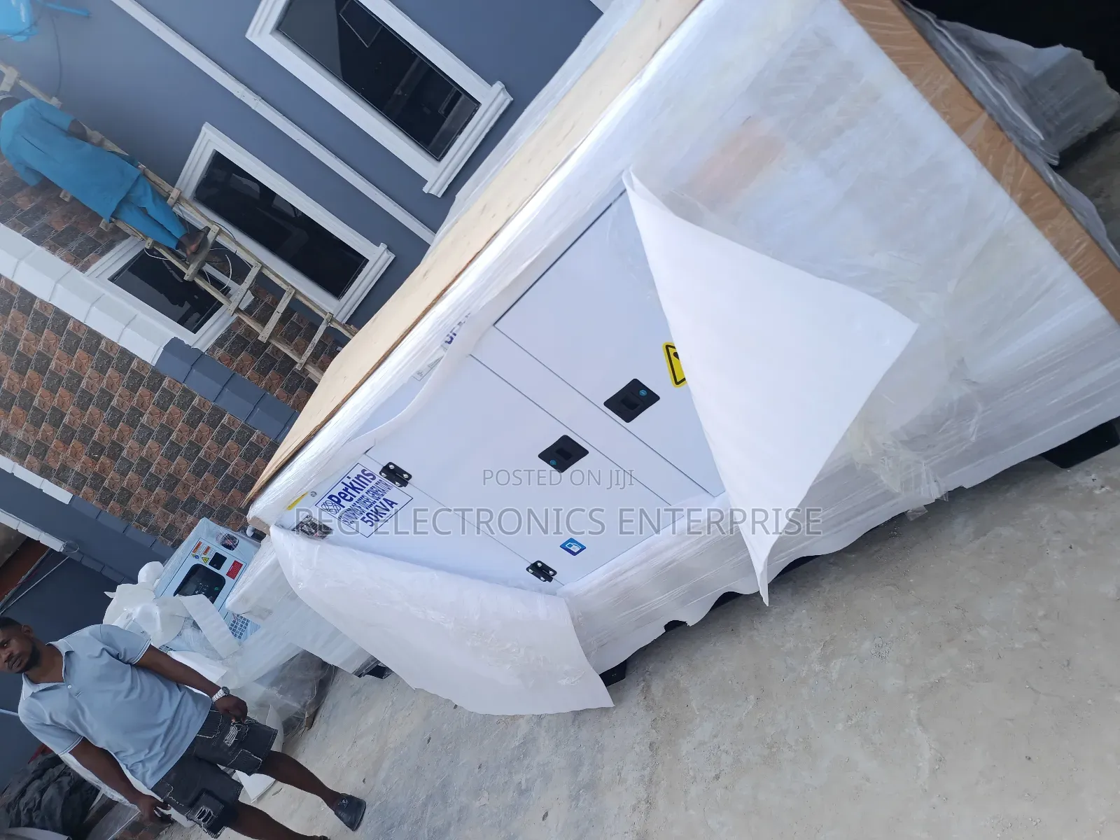 Come Buy the 50kva England Perkins Generator