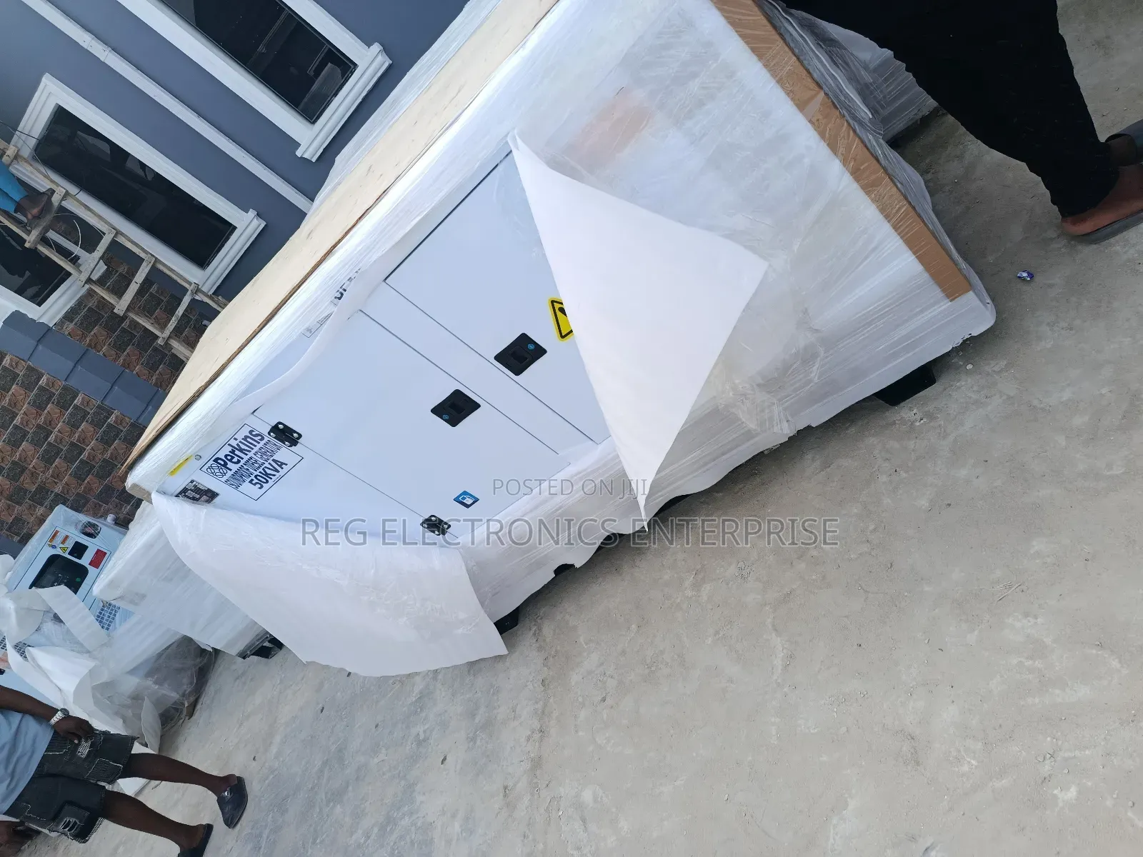 Come Buy the 50kva England Perkins Generator