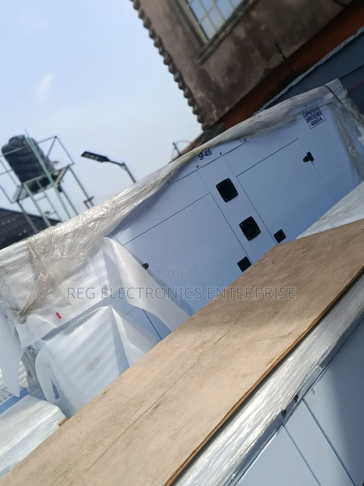 I Sell 400kva Soundproof Generator