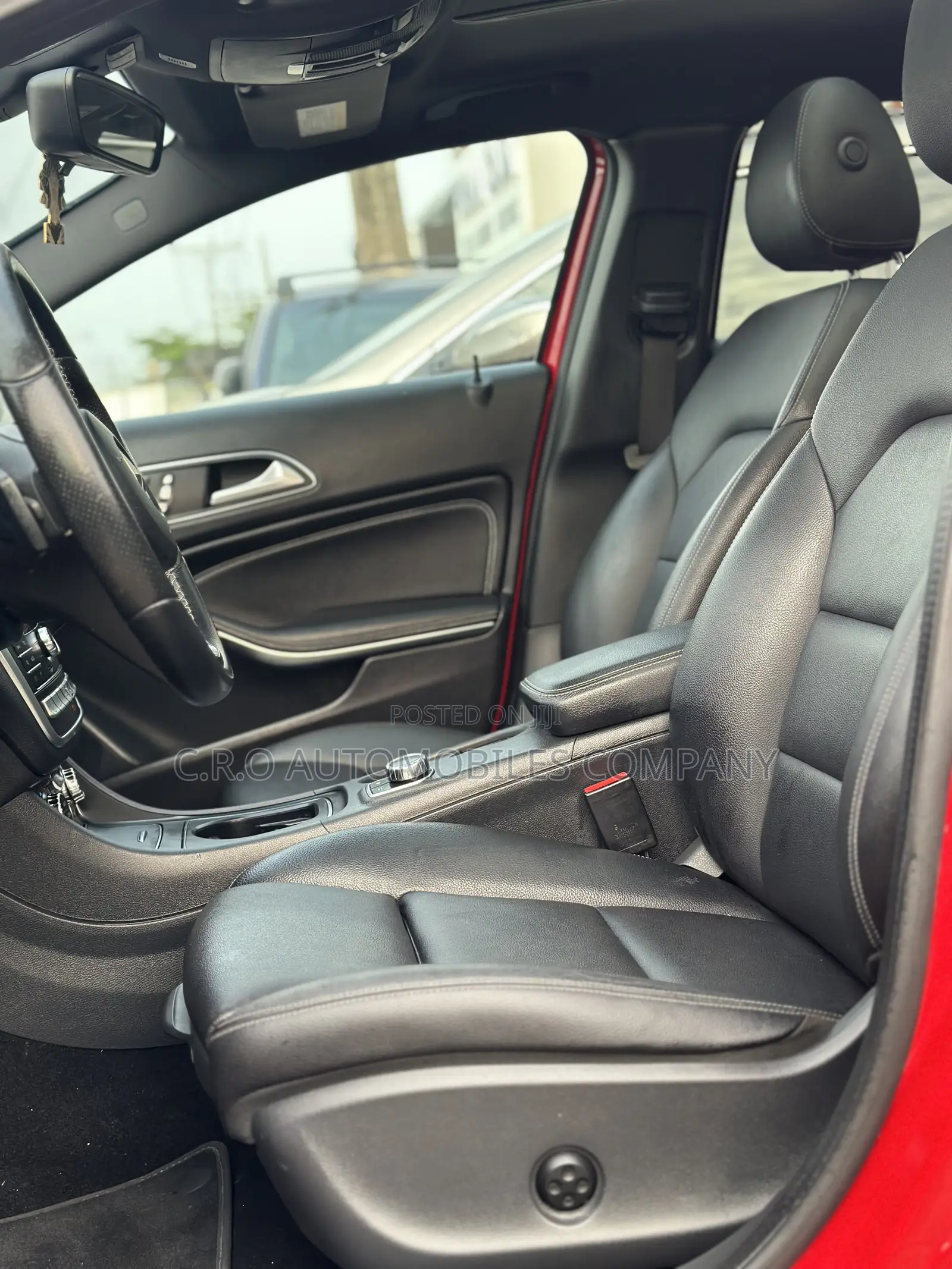 Mercedes-Benz GLA 250 2018 Red